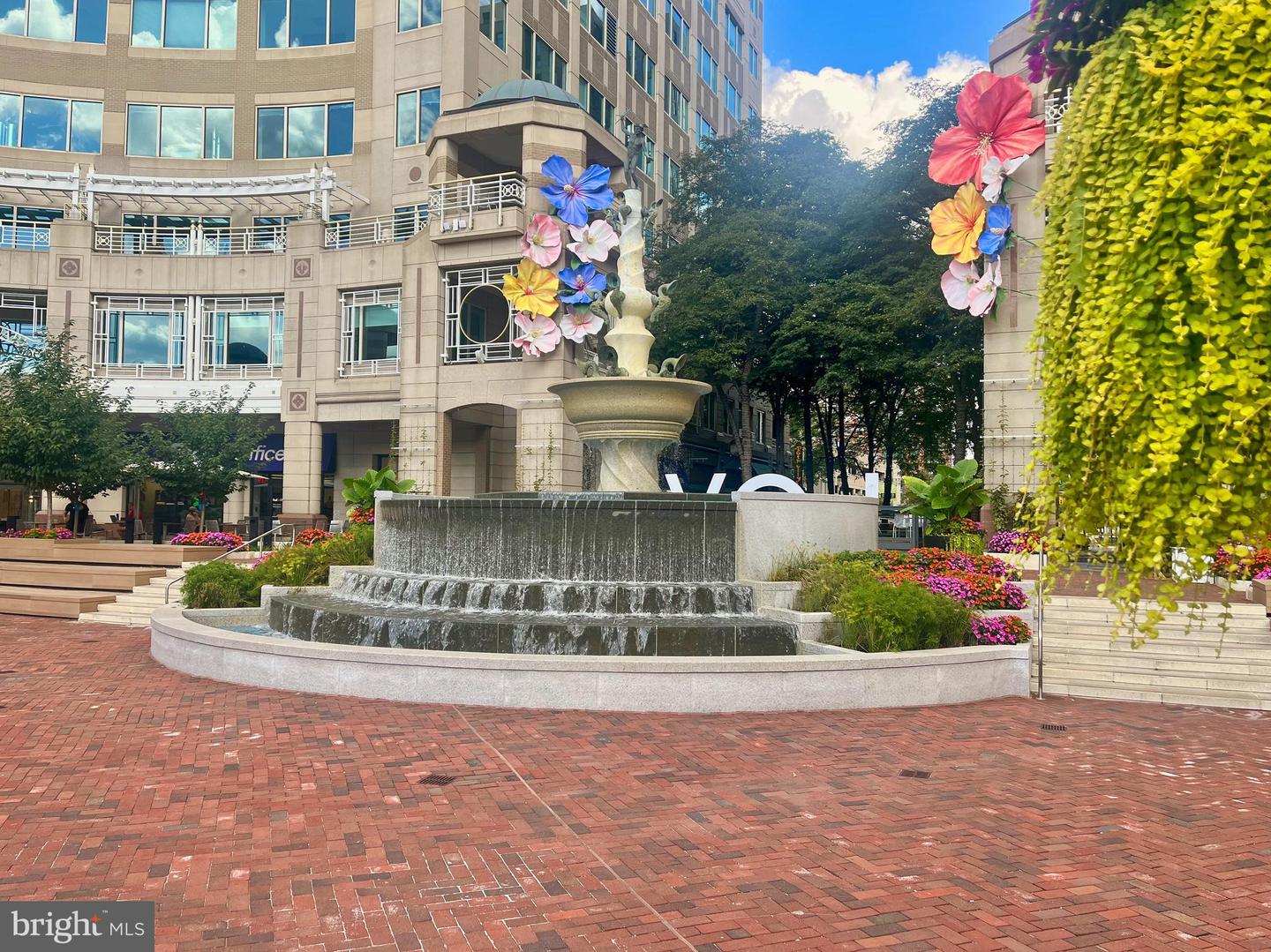12000 MARKET ST #352, RESTON, Virginia 20190, 2 Bedrooms Bedrooms, ,2 BathroomsBathrooms,Residential,For sale,12000 MARKET ST #352,VAFX2262592 MLS # VAFX2262592