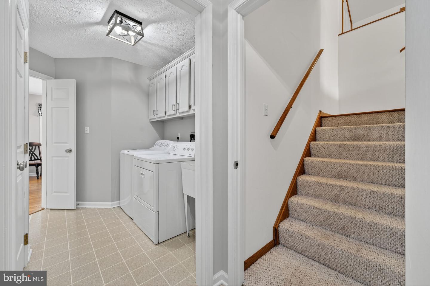 560 FAIR LN, WINCHESTER, Virginia 22603, 3 Bedrooms Bedrooms, 13 Rooms Rooms,2 BathroomsBathrooms,Residential,For sale,560 FAIR LN,VAFV2036314 MLS # VAFV2036314