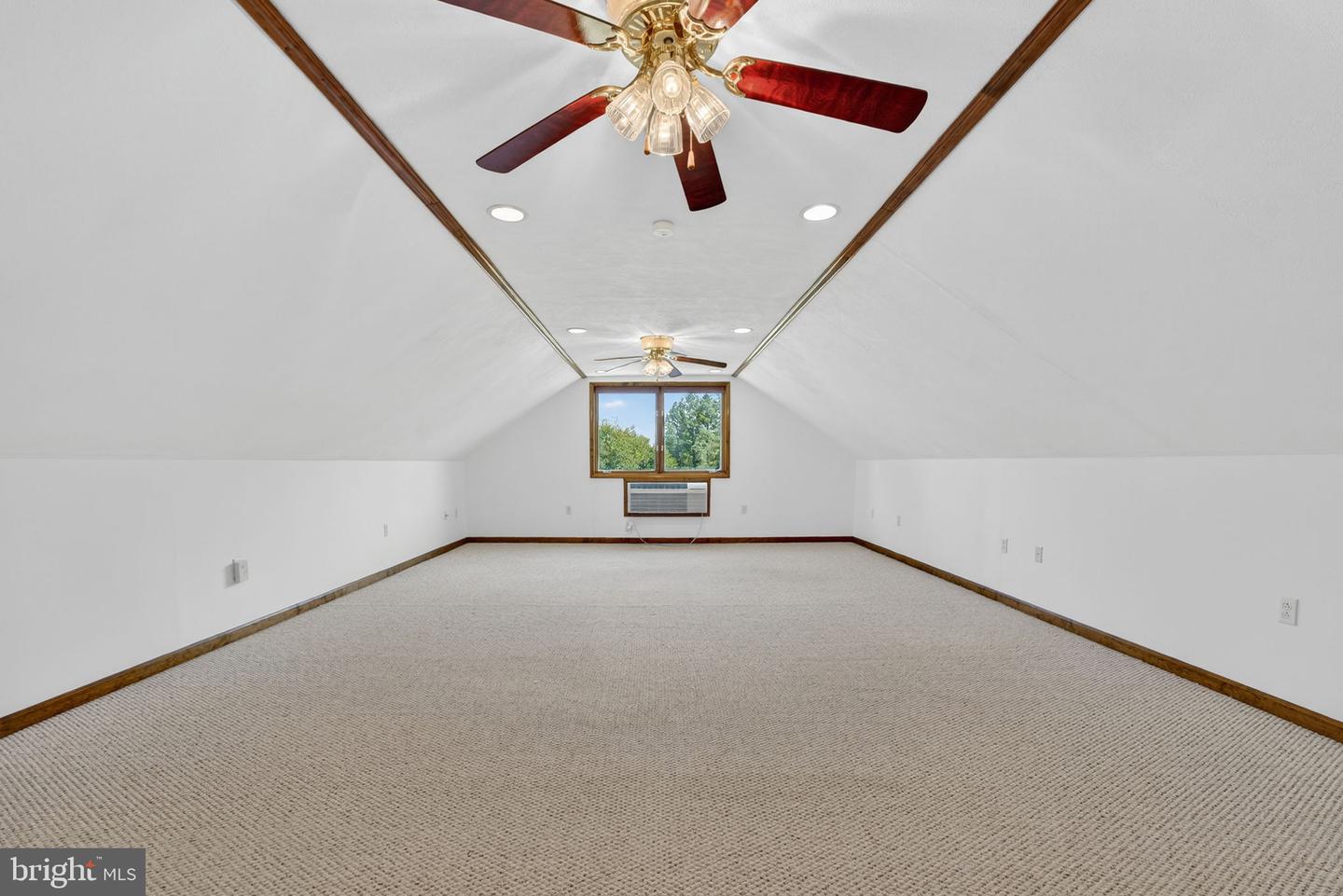 560 FAIR LN, WINCHESTER, Virginia 22603, 3 Bedrooms Bedrooms, 13 Rooms Rooms,2 BathroomsBathrooms,Residential,For sale,560 FAIR LN,VAFV2036314 MLS # VAFV2036314