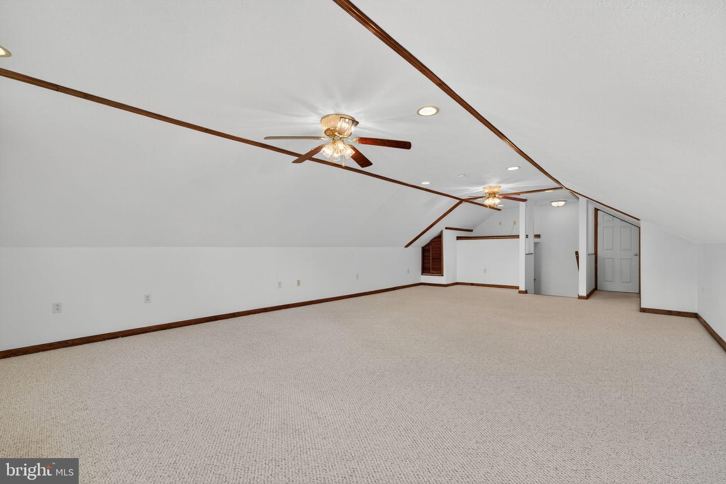 560 FAIR LN, WINCHESTER, Virginia 22603, 3 Bedrooms Bedrooms, 13 Rooms Rooms,2 BathroomsBathrooms,Residential,For sale,560 FAIR LN,VAFV2036314 MLS # VAFV2036314