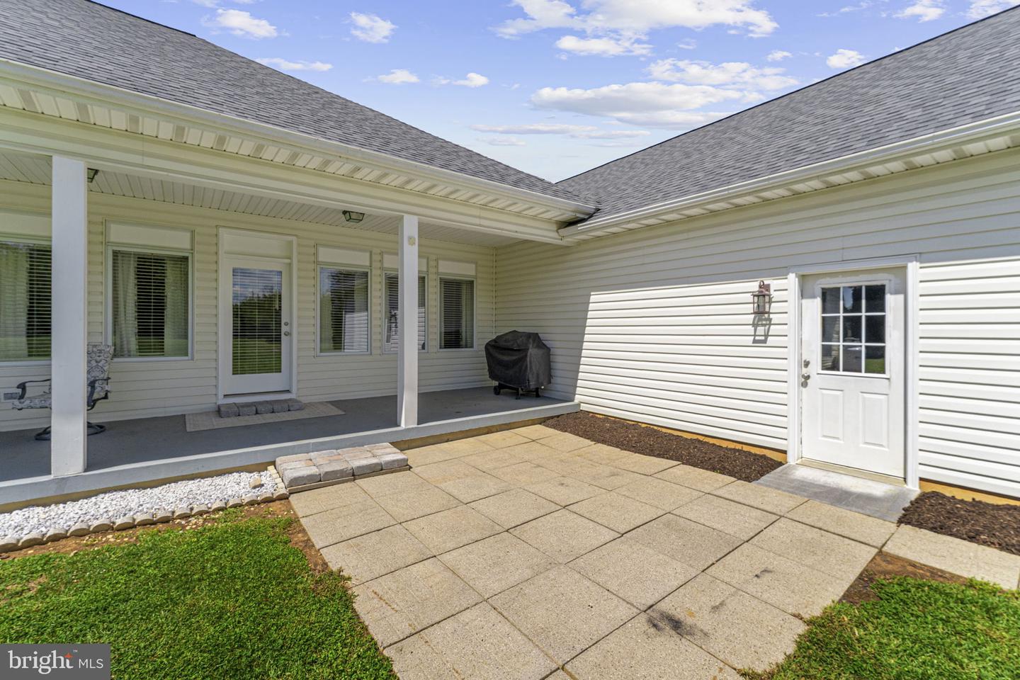 560 FAIR LN, WINCHESTER, Virginia 22603, 3 Bedrooms Bedrooms, 13 Rooms Rooms,2 BathroomsBathrooms,Residential,For sale,560 FAIR LN,VAFV2036314 MLS # VAFV2036314