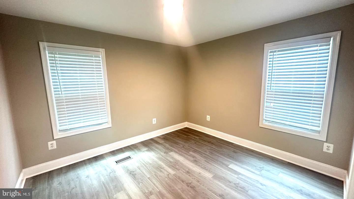 9715 BACK RD, MAURERTOWN, Virginia 22644, 2 Bedrooms Bedrooms, ,1 BathroomBathrooms,Residential,For sale,9715 BACK RD,VASH2012298 MLS # VASH2012298 9715 BACK RD, MAURERTOWN, Virginia 22644, 2 Bedrooms Bedrooms, ,1 BathroomBathrooms,Residential,For sale,9715 BACK RD,VASH2012298 MLS # VASH2012298