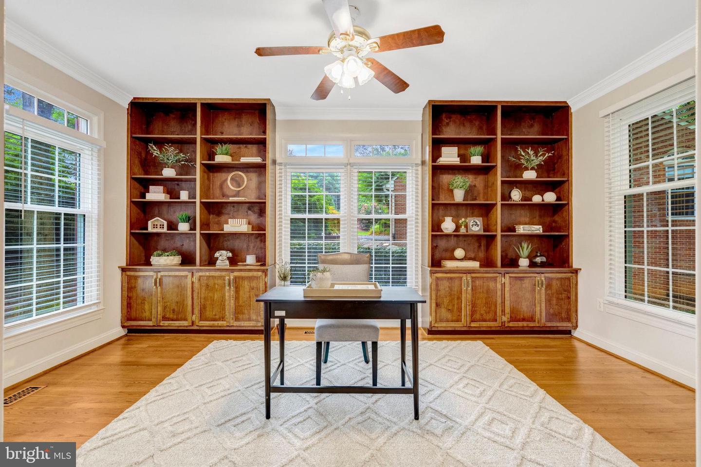 11181 LONGWOOD GROVE DR, RESTON, Virginia 20194, 5 Bedrooms Bedrooms, 18 Rooms Rooms,3 BathroomsBathrooms,Residential,For sale,11181 LONGWOOD GROVE DR,VAFX2262702 MLS # VAFX2262702