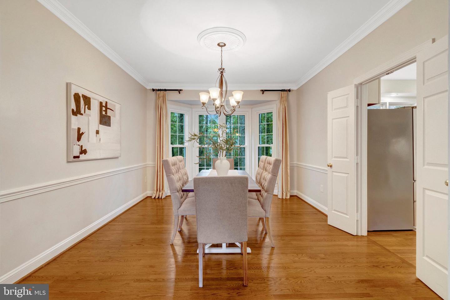 11181 LONGWOOD GROVE DR, RESTON, Virginia 20194, 5 Bedrooms Bedrooms, 18 Rooms Rooms,3 BathroomsBathrooms,Residential,For sale,11181 LONGWOOD GROVE DR,VAFX2262702 MLS # VAFX2262702