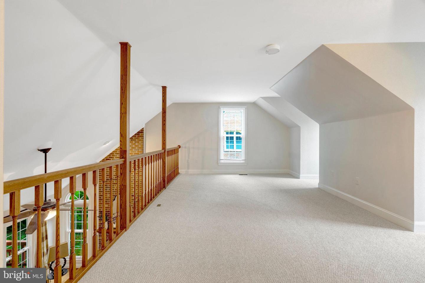 11181 LONGWOOD GROVE DR, RESTON, Virginia 20194, 5 Bedrooms Bedrooms, 18 Rooms Rooms,3 BathroomsBathrooms,Residential,For sale,11181 LONGWOOD GROVE DR,VAFX2262702 MLS # VAFX2262702