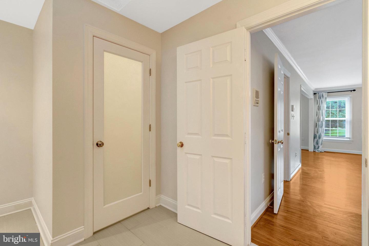 11181 LONGWOOD GROVE DR, RESTON, Virginia 20194, 5 Bedrooms Bedrooms, 18 Rooms Rooms,3 BathroomsBathrooms,Residential,For sale,11181 LONGWOOD GROVE DR,VAFX2262702 MLS # VAFX2262702