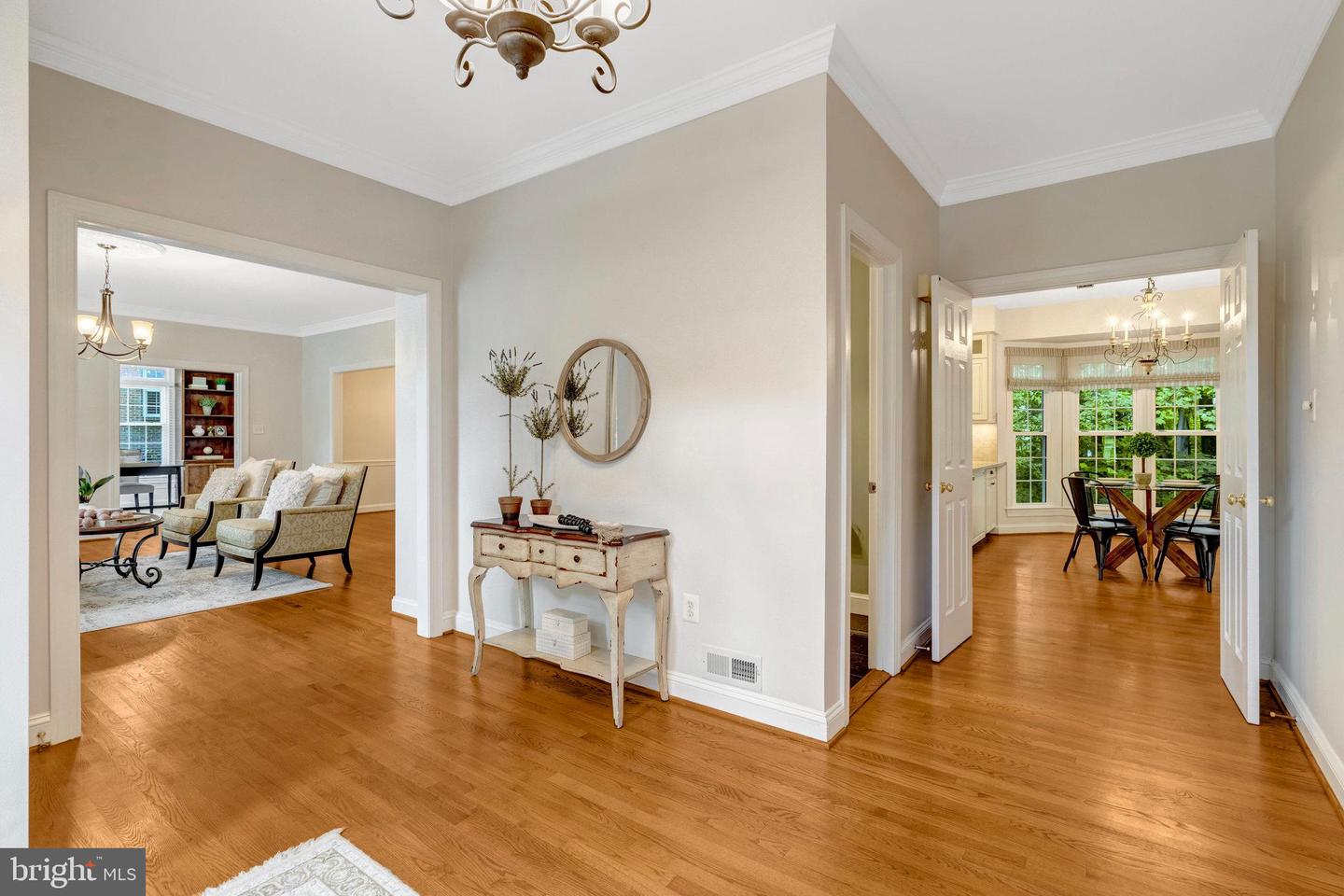 11181 LONGWOOD GROVE DR, RESTON, Virginia 20194, 5 Bedrooms Bedrooms, 18 Rooms Rooms,3 BathroomsBathrooms,Residential,For sale,11181 LONGWOOD GROVE DR,VAFX2262702 MLS # VAFX2262702