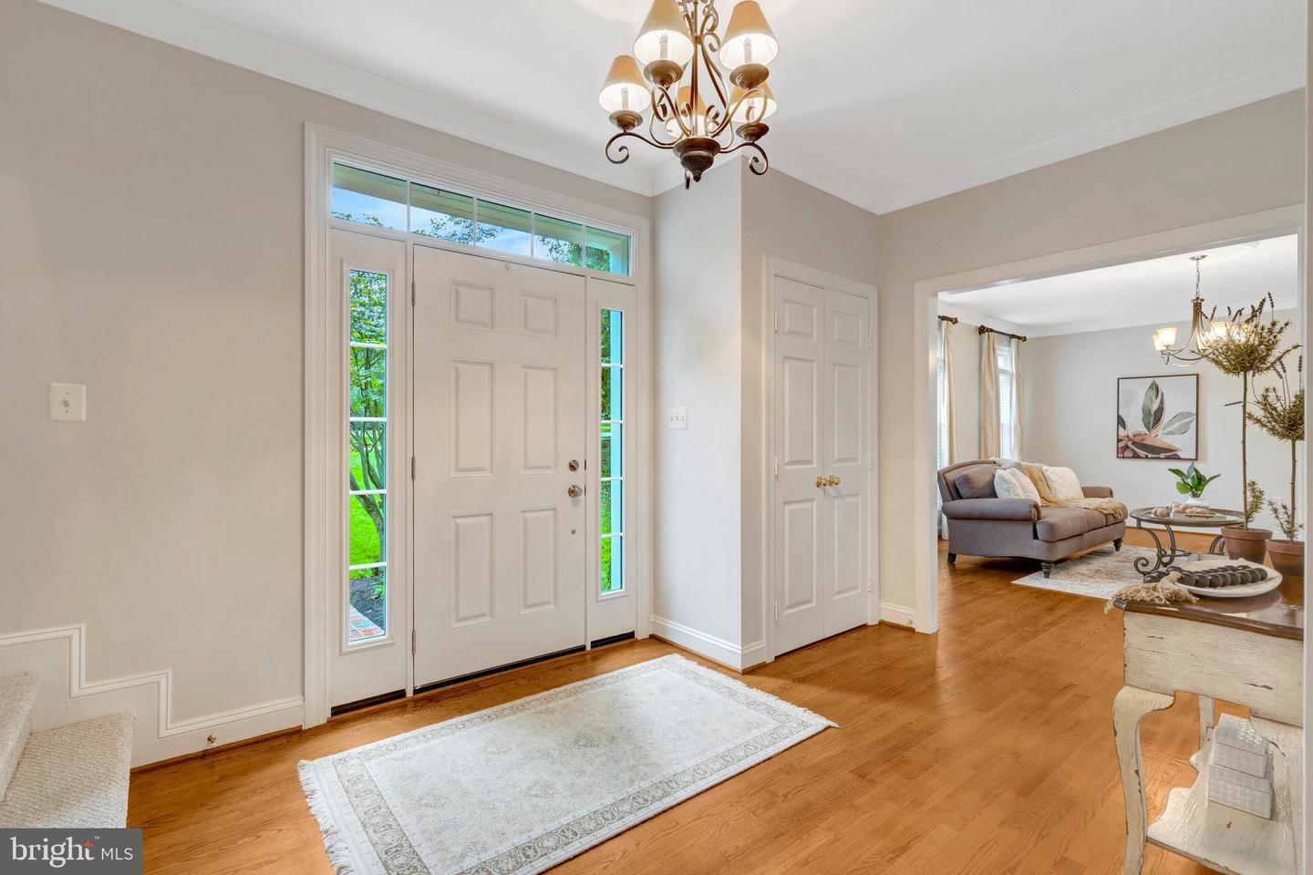 11181 LONGWOOD GROVE DR, RESTON, Virginia 20194, 5 Bedrooms Bedrooms, 18 Rooms Rooms,3 BathroomsBathrooms,Residential,For sale,11181 LONGWOOD GROVE DR,VAFX2262702 MLS # VAFX2262702
