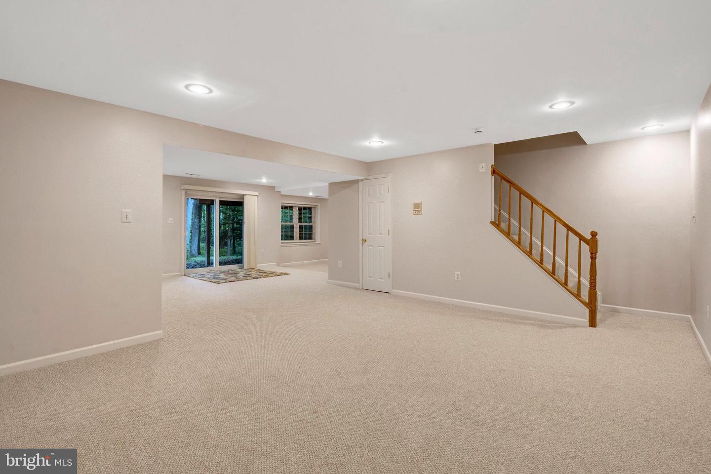 11181 LONGWOOD GROVE DR, RESTON, Virginia 20194, 5 Bedrooms Bedrooms, 18 Rooms Rooms,3 BathroomsBathrooms,Residential,For sale,11181 LONGWOOD GROVE DR,VAFX2262702 MLS # VAFX2262702