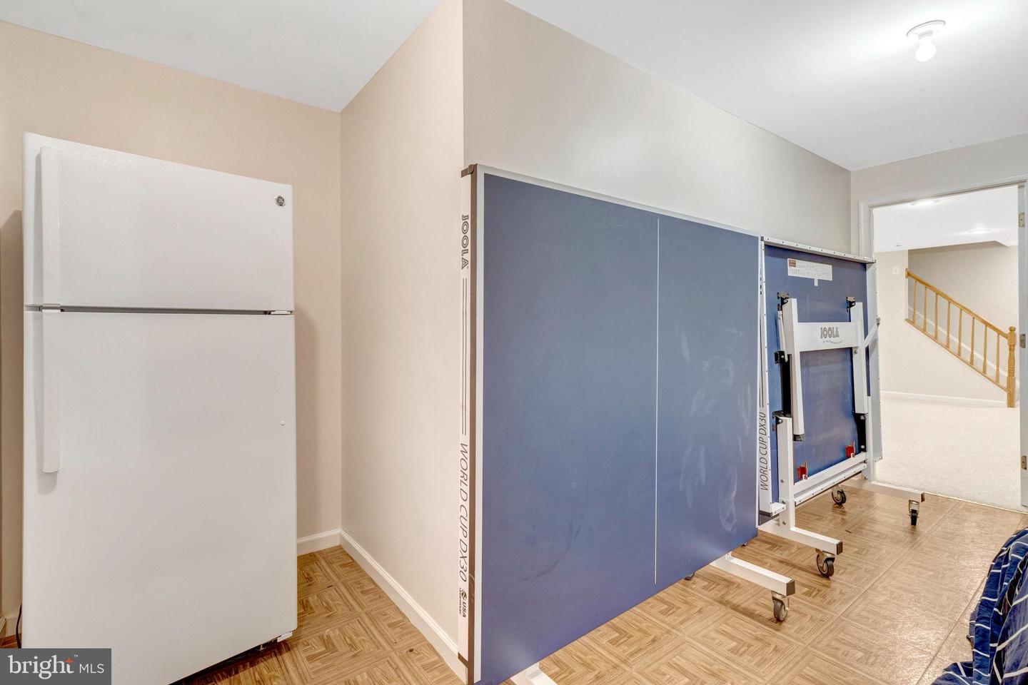 11181 LONGWOOD GROVE DR, RESTON, Virginia 20194, 5 Bedrooms Bedrooms, 18 Rooms Rooms,3 BathroomsBathrooms,Residential,For sale,11181 LONGWOOD GROVE DR,VAFX2262702 MLS # VAFX2262702