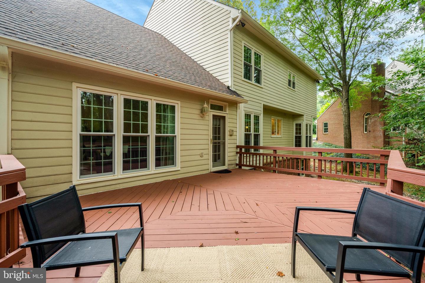 11181 LONGWOOD GROVE DR, RESTON, Virginia 20194, 5 Bedrooms Bedrooms, 18 Rooms Rooms,3 BathroomsBathrooms,Residential,For sale,11181 LONGWOOD GROVE DR,VAFX2262702 MLS # VAFX2262702