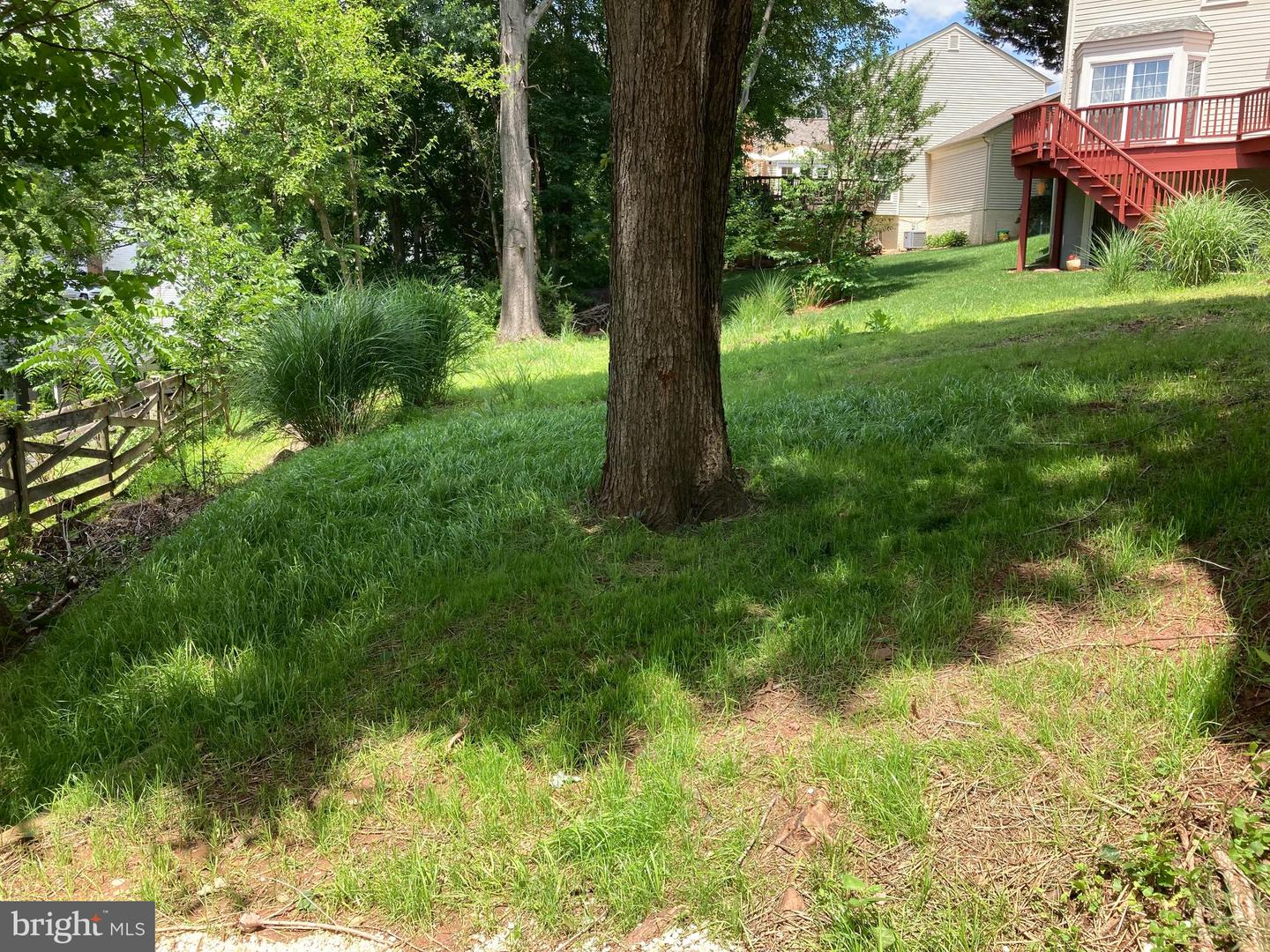 30125 MERCHANT CT, GREAT FALLS, Virginia 22066, 4 Bedrooms Bedrooms, ,2 BathroomsBathrooms,Residential,For sale,30125 MERCHANT CT,VALO2105080 MLS # VALO2105080