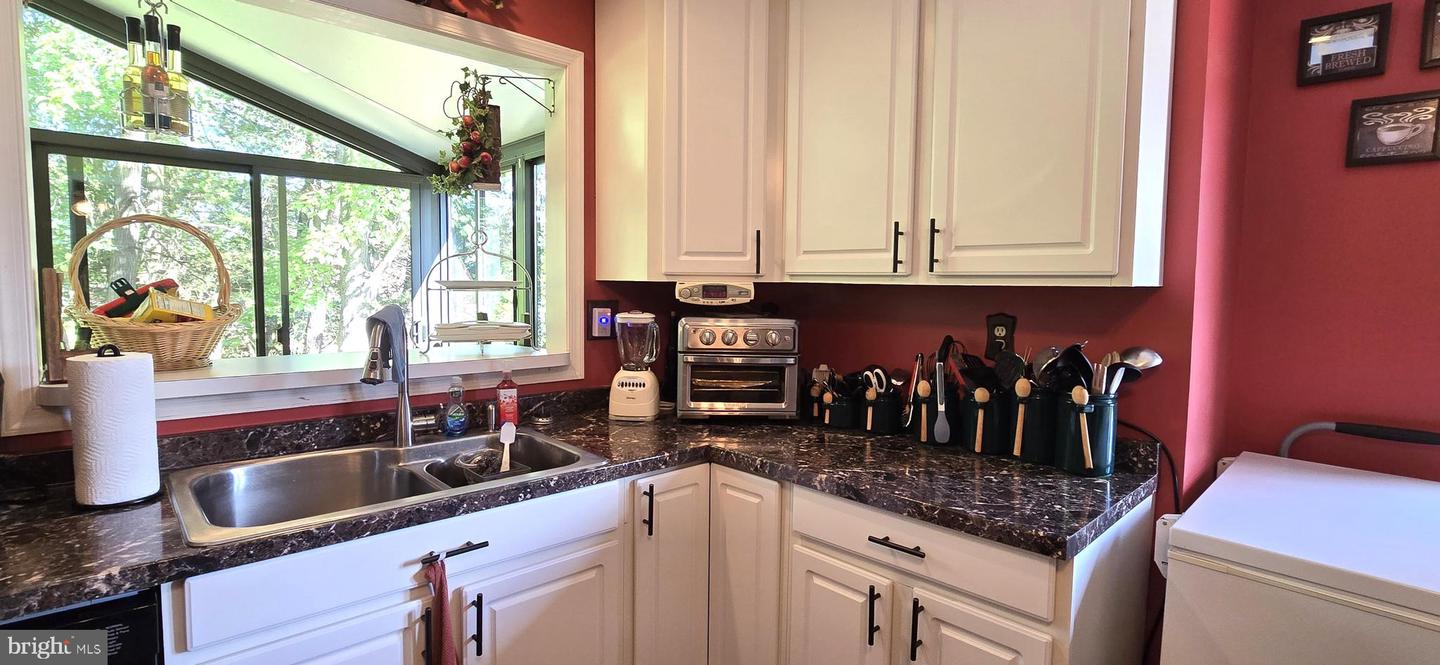 152 RICHMOND RD, FRONT ROYAL, Virginia 22630, 3 Bedrooms Bedrooms, ,2 BathroomsBathrooms,Residential,For sale,152 RICHMOND RD,VAWR2012056 MLS # VAWR2012056