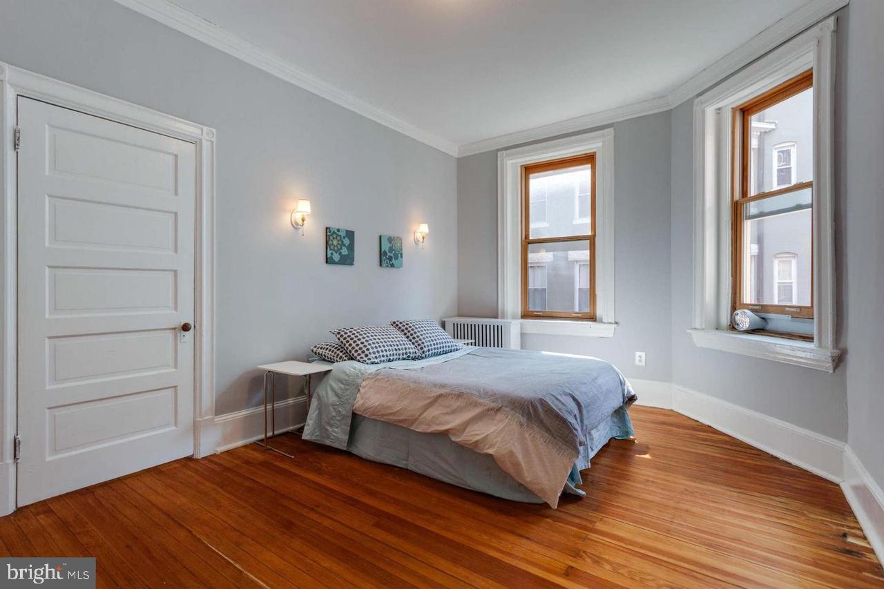 1419 R ST NW #33, WASHINGTON, District Of Columbia 20009, 2 Bedrooms Bedrooms, ,1 BathroomBathrooms,Residential,For sale,1419 R ST NW #33,DCDC2216378 MLS # DCDC2216378