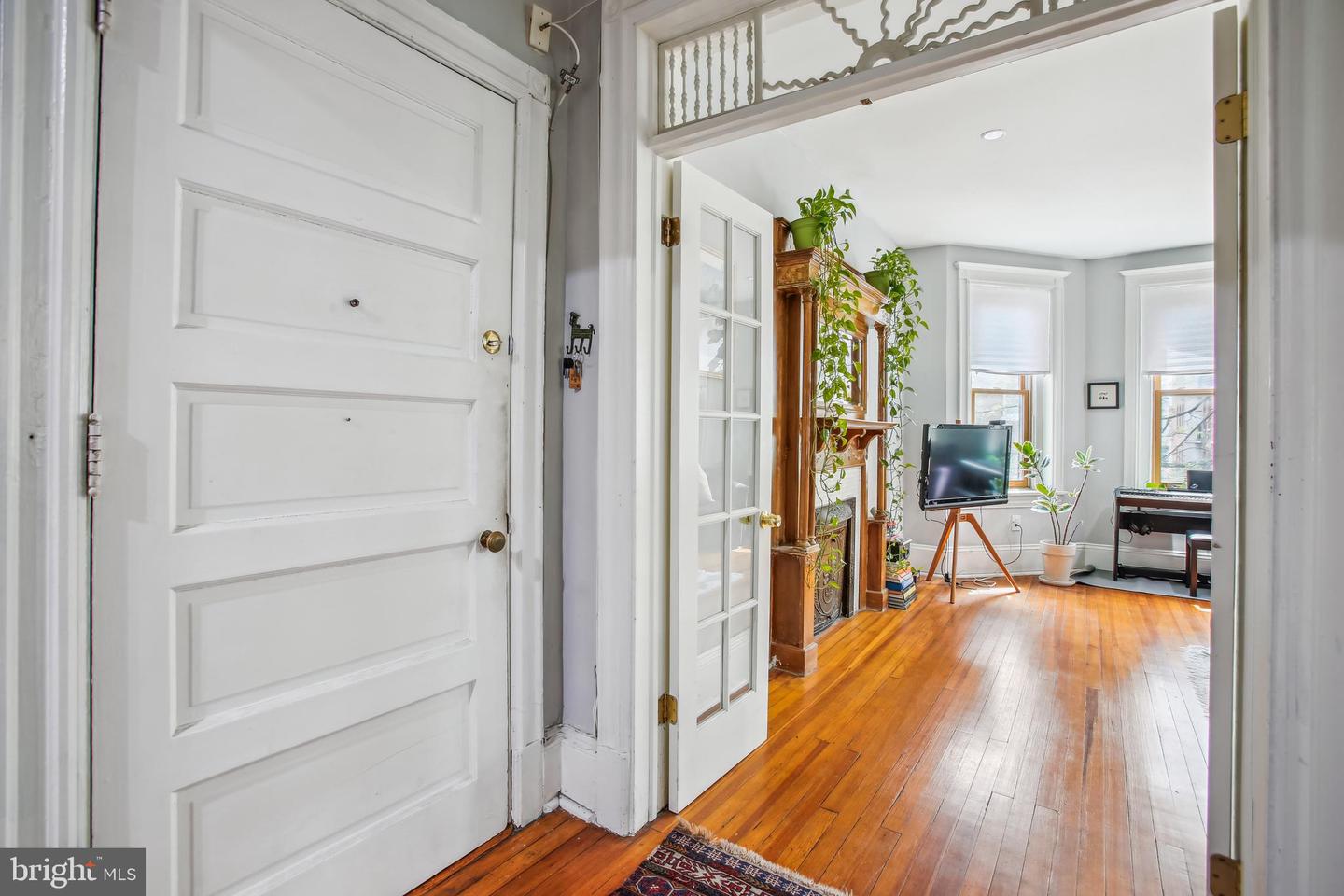 1419 R ST NW #33, WASHINGTON, District Of Columbia 20009, 2 Bedrooms Bedrooms, ,1 BathroomBathrooms,Residential,For sale,1419 R ST NW #33,DCDC2216378 MLS # DCDC2216378