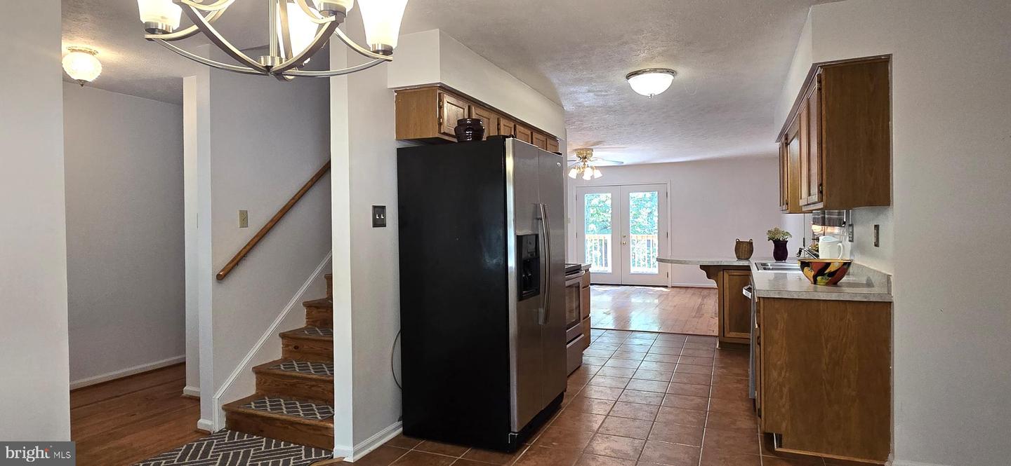 100 GREENBRIAR CIR, CROSS JUNCTION, Virginia 22625, 3 Bedrooms Bedrooms, ,2 BathroomsBathrooms,Residential,For sale,100 GREENBRIAR CIR,VAFV2036362 MLS # VAFV2036362