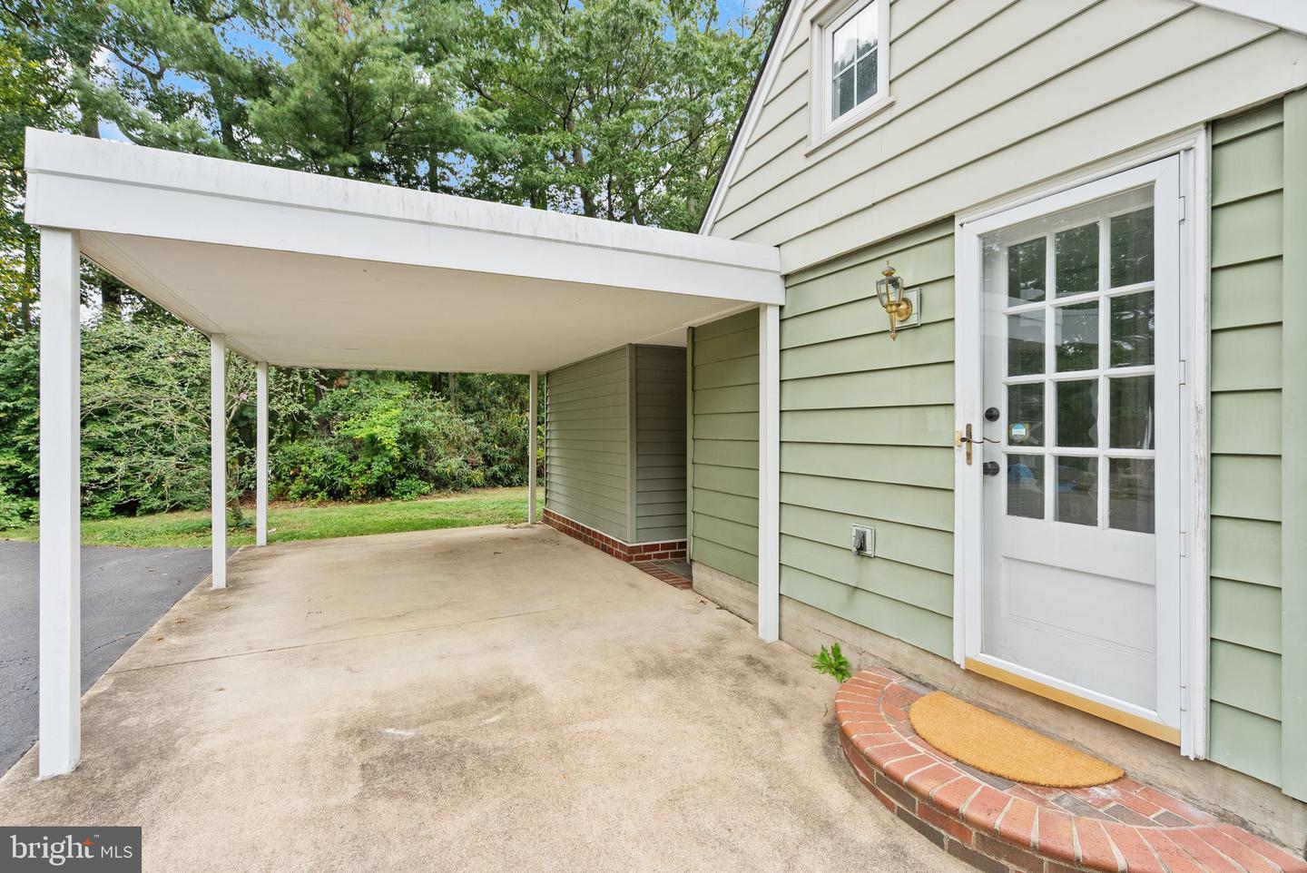 7551 MARSHALL DR, ANNANDALE, Virginia 22003, 4 Bedrooms Bedrooms, ,3 BathroomsBathrooms,Residential,For sale,7551 MARSHALL DR,VAFX2262888 MLS # VAFX2262888