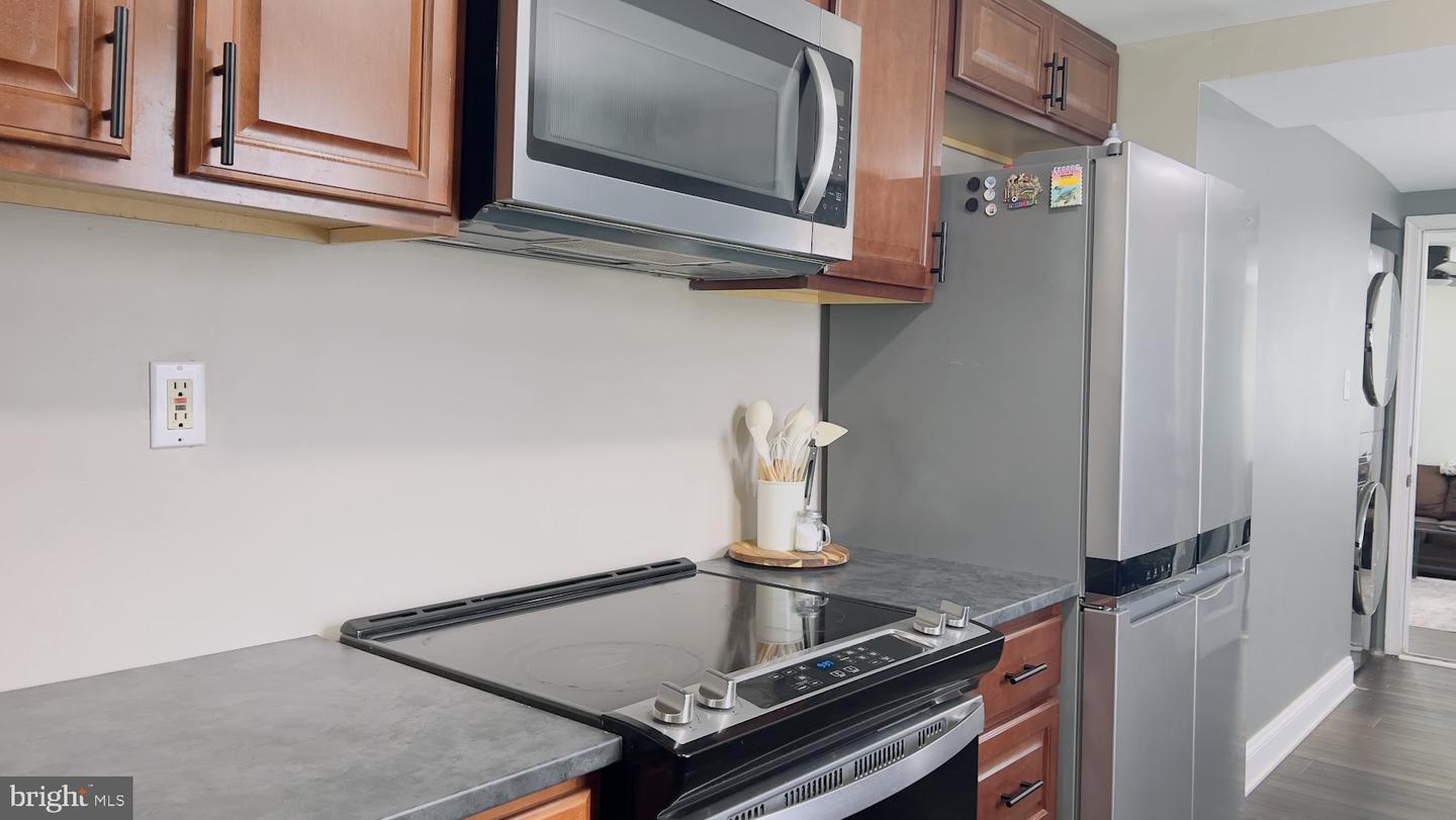 7239 SMITH STATION RD, FREDERICKSBURG, Virginia 22407, 4 Bedrooms Bedrooms, 4 Rooms Rooms,2 BathroomsBathrooms,Residential,For sale,7239 SMITH STATION RD,VASP2035740 MLS # VASP2035740