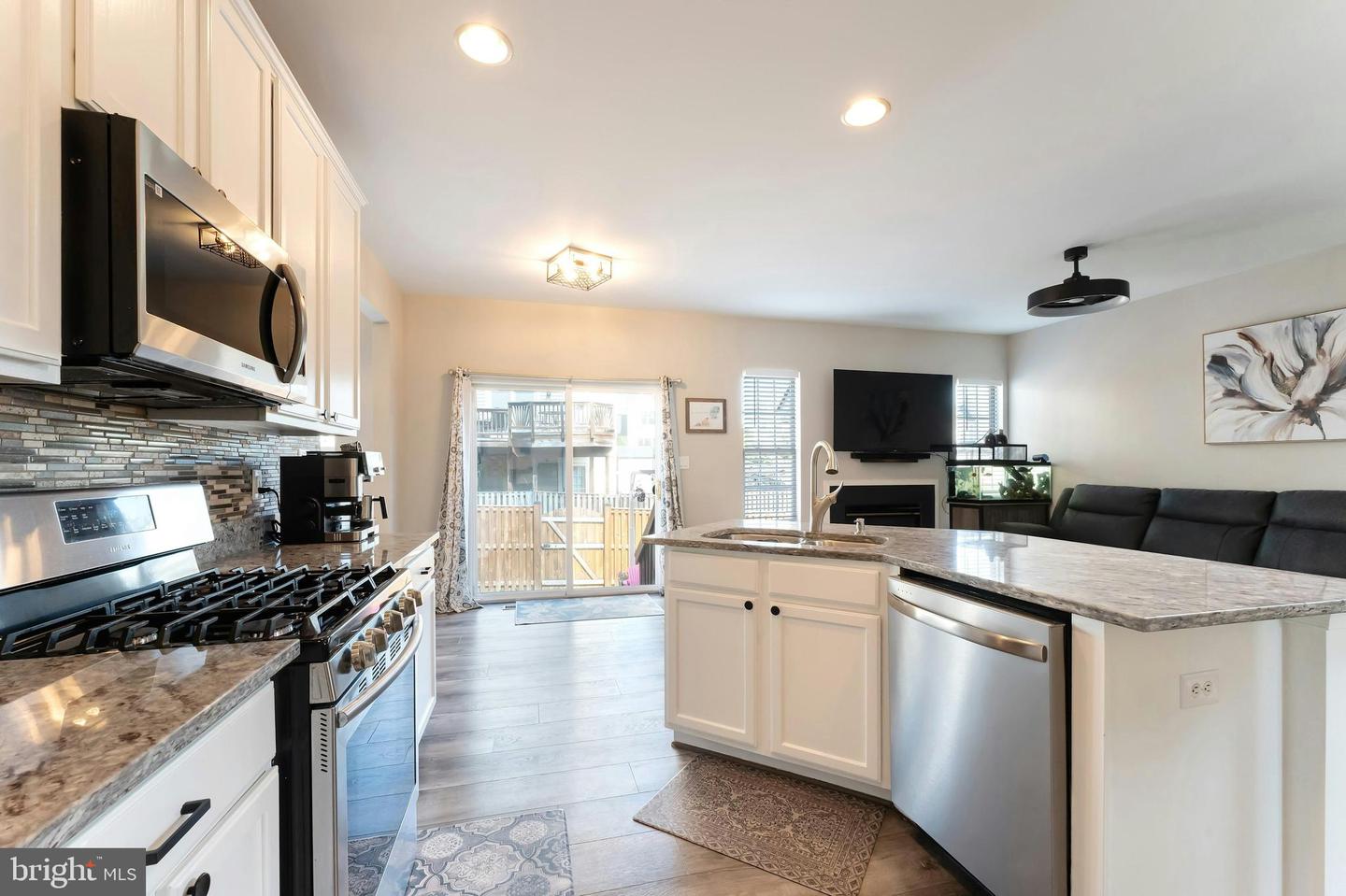 408 RUSERT DR SE, LEESBURG, Virginia 20175, 3 Bedrooms Bedrooms, ,3 BathroomsBathrooms,Residential,For sale,408 RUSERT DR SE,VALO2105200 MLS # VALO2105200