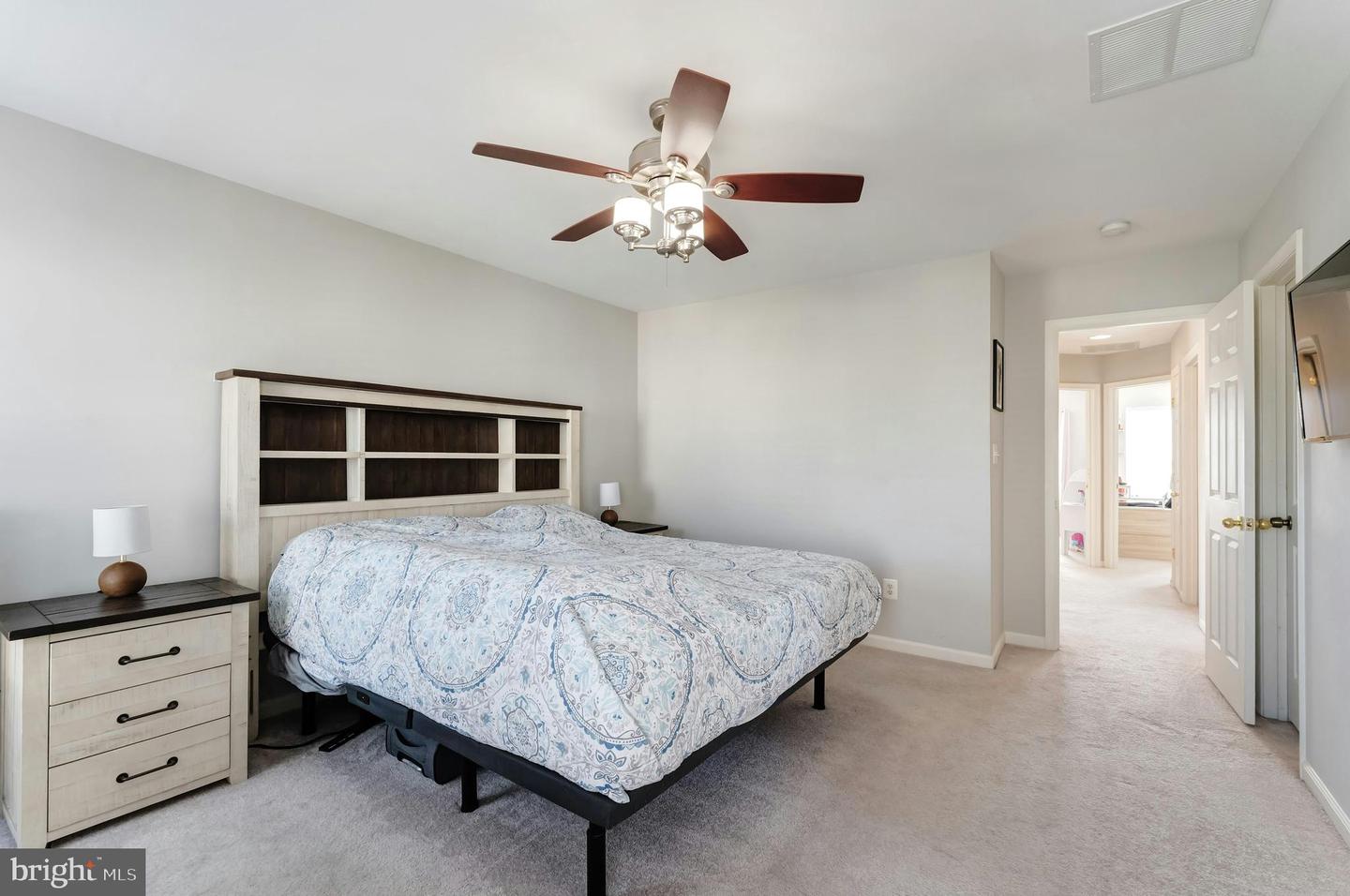 408 RUSERT DR SE, LEESBURG, Virginia 20175, 3 Bedrooms Bedrooms, ,3 BathroomsBathrooms,Residential,For sale,408 RUSERT DR SE,VALO2105200 MLS # VALO2105200