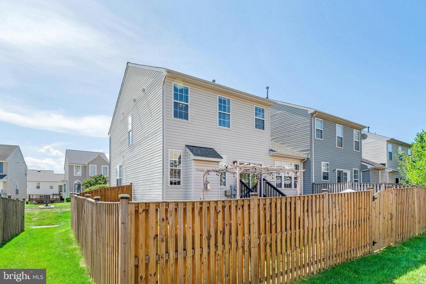 408 RUSERT DR SE, LEESBURG, Virginia 20175, 3 Bedrooms Bedrooms, ,3 BathroomsBathrooms,Residential,For sale,408 RUSERT DR SE,VALO2105200 MLS # VALO2105200