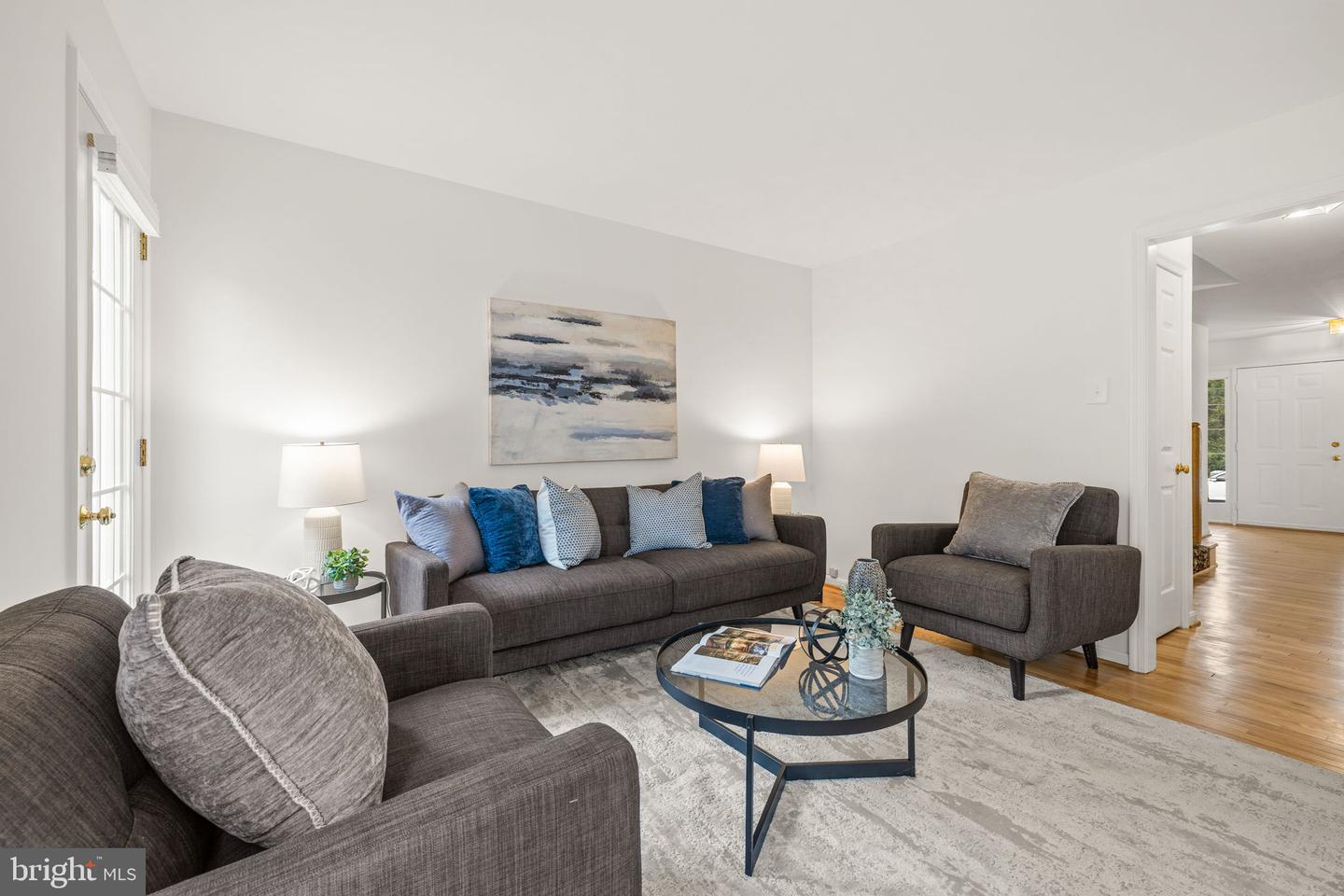 6739 MORNING RIDE CIR, ALEXANDRIA, Virginia 22315, 4 Bedrooms Bedrooms, ,3 BathroomsBathrooms,Residential,For sale,6739 MORNING RIDE CIR,VAFX2262992 MLS # VAFX2262992