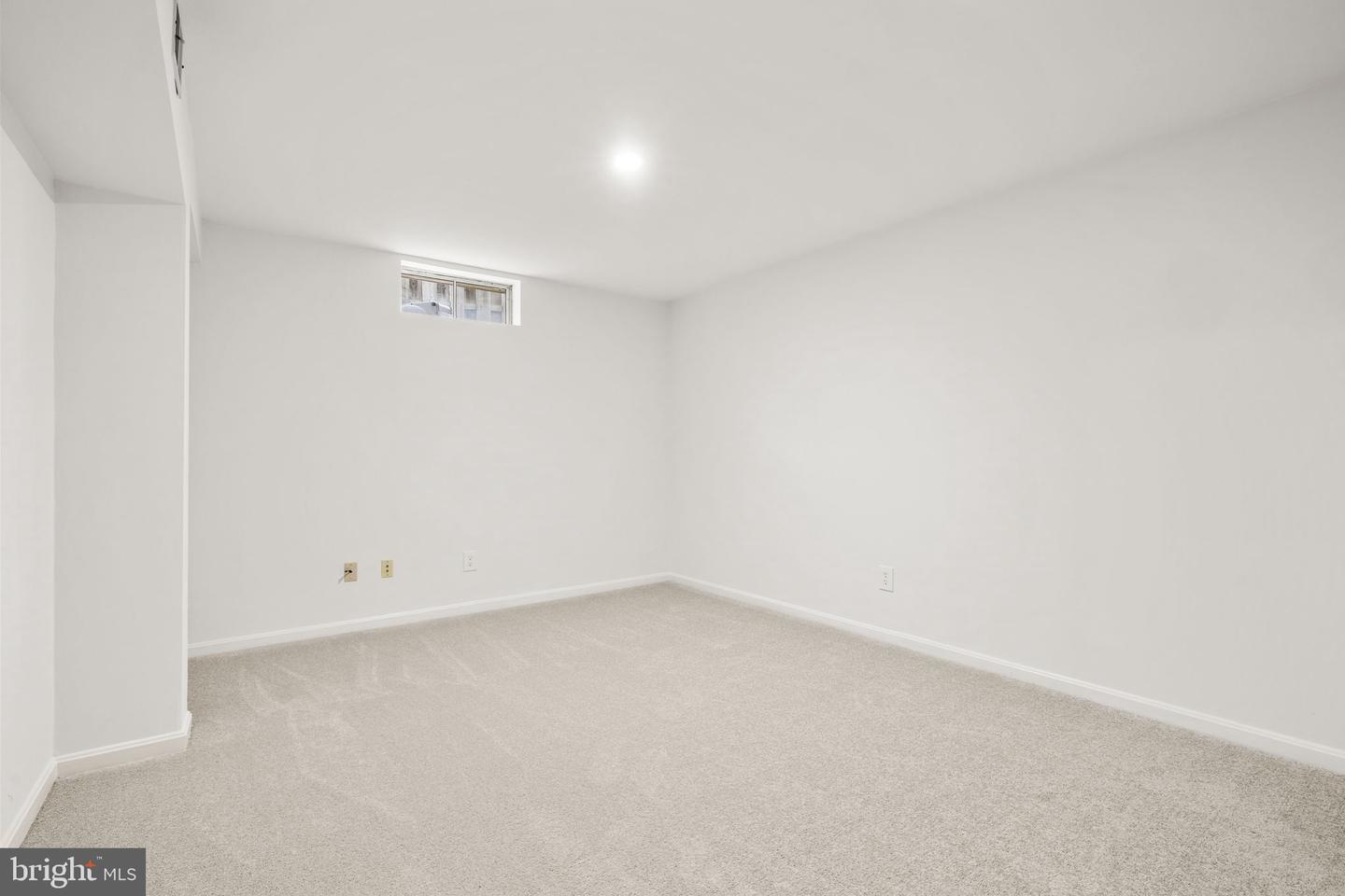 6739 MORNING RIDE CIR, ALEXANDRIA, Virginia 22315, 4 Bedrooms Bedrooms, ,3 BathroomsBathrooms,Residential,For sale,6739 MORNING RIDE CIR,VAFX2262992 MLS # VAFX2262992