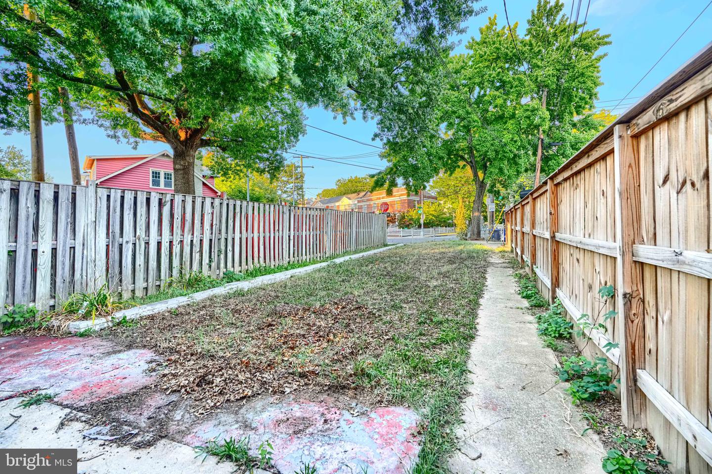 4021 ILLINOIS AVE NW, WASHINGTON, District Of Columbia 20011, 3 Bedrooms Bedrooms, ,2 BathroomsBathrooms,Residential,For sale,4021 ILLINOIS AVE NW,DCDC2216568 MLS # DCDC2216568