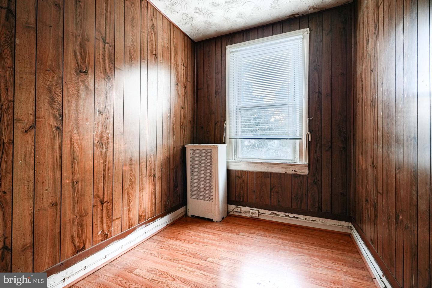 4021 ILLINOIS AVE NW, WASHINGTON, District Of Columbia 20011, 3 Bedrooms Bedrooms, ,2 BathroomsBathrooms,Residential,For sale,4021 ILLINOIS AVE NW,DCDC2216568 MLS # DCDC2216568