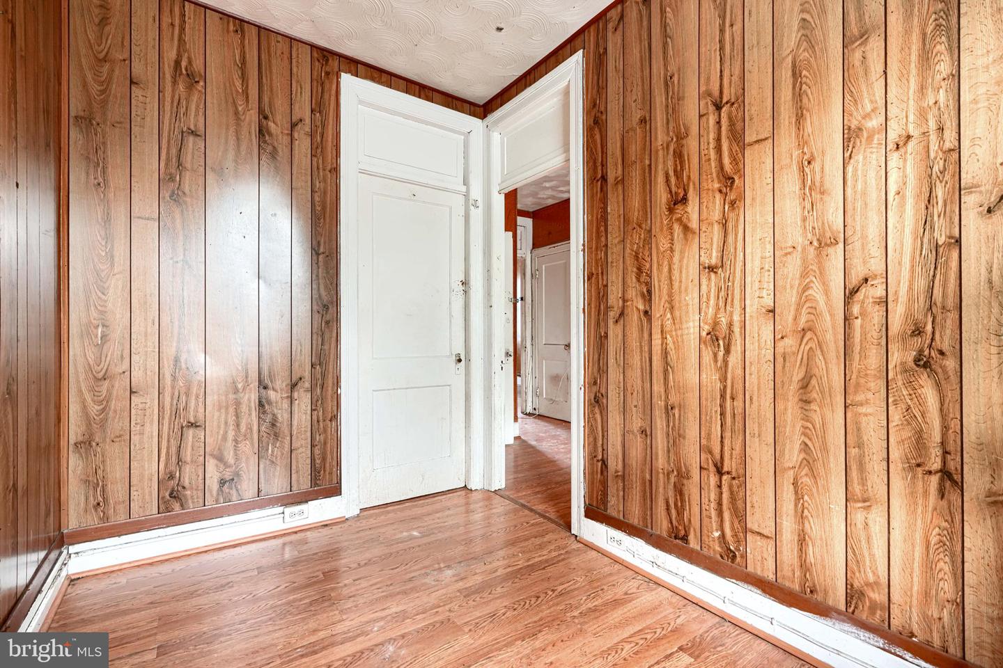 4021 ILLINOIS AVE NW, WASHINGTON, District Of Columbia 20011, 3 Bedrooms Bedrooms, ,2 BathroomsBathrooms,Residential,For sale,4021 ILLINOIS AVE NW,DCDC2216568 MLS # DCDC2216568