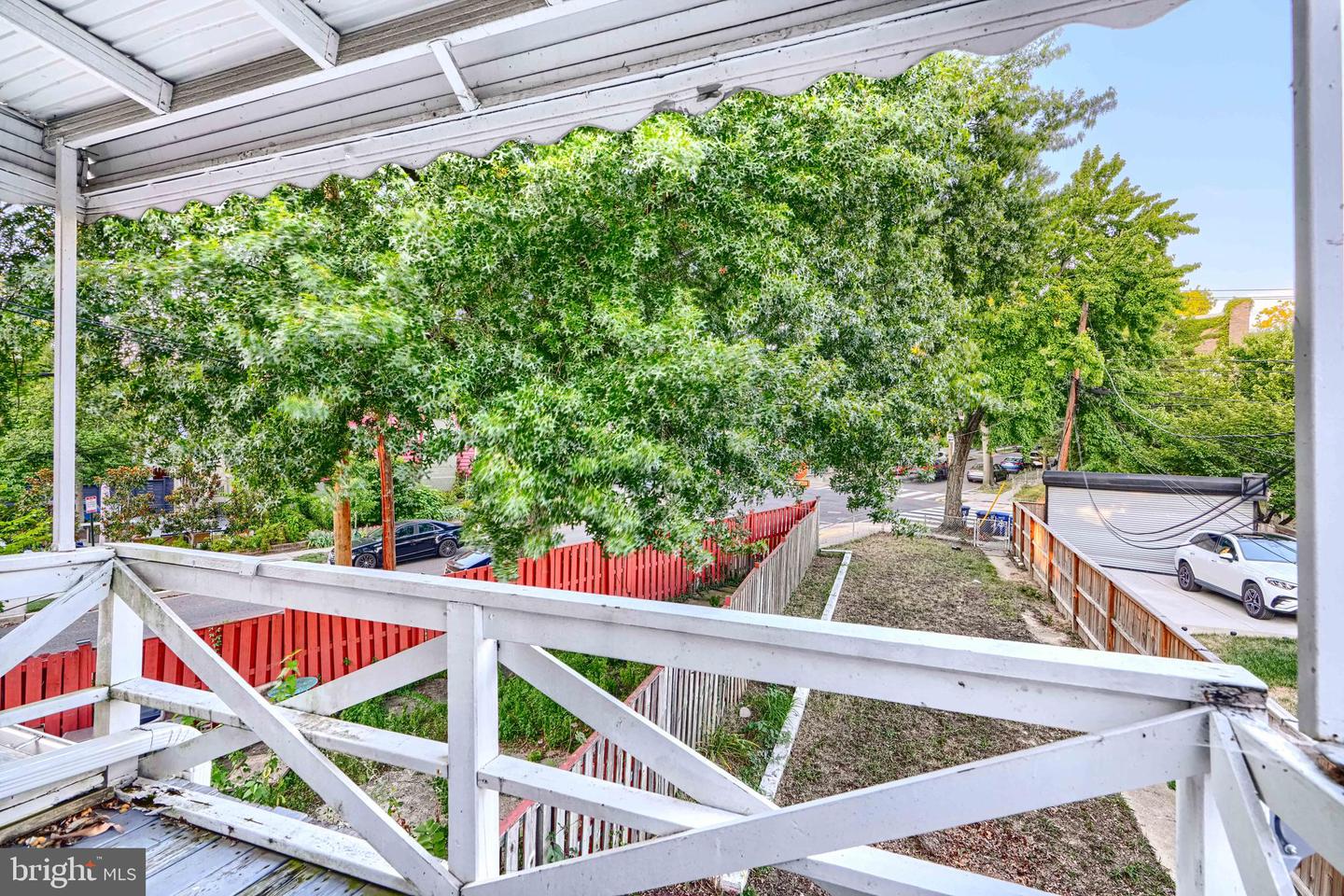 4021 ILLINOIS AVE NW, WASHINGTON, District Of Columbia 20011, 3 Bedrooms Bedrooms, ,2 BathroomsBathrooms,Residential,For sale,4021 ILLINOIS AVE NW,DCDC2216568 MLS # DCDC2216568