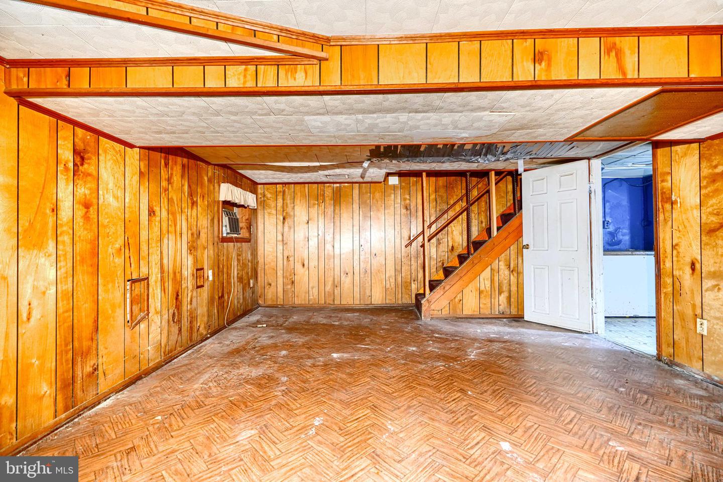 4021 ILLINOIS AVE NW, WASHINGTON, District Of Columbia 20011, 3 Bedrooms Bedrooms, ,2 BathroomsBathrooms,Residential,For sale,4021 ILLINOIS AVE NW,DCDC2216568 MLS # DCDC2216568