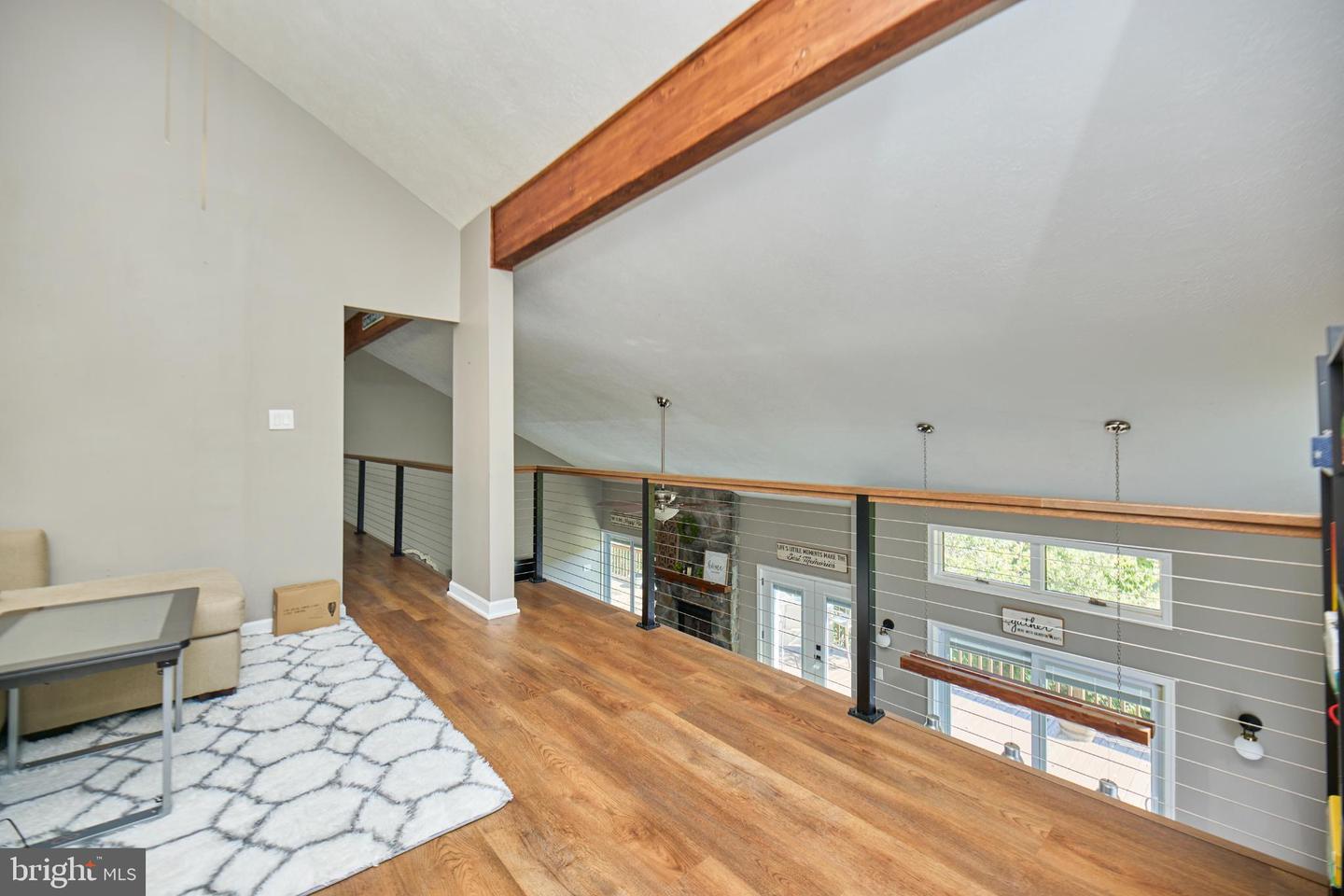 1233 LAKEVIEW DR, CROSS JUNCTION, Virginia 22625, 5 Bedrooms Bedrooms, 8 Rooms Rooms,2 BathroomsBathrooms,Residential,For sale,1233 LAKEVIEW DR,VAFV2036390 MLS # VAFV2036390