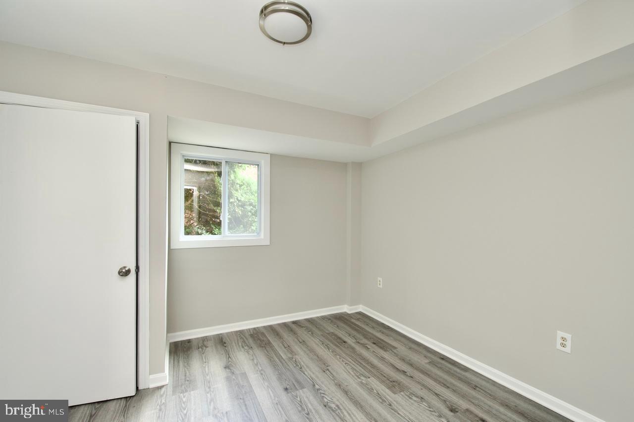 5708 NORTON RD, ALEXANDRIA, Virginia 22303, 5 Bedrooms Bedrooms, 12 Rooms Rooms,3 BathroomsBathrooms,Residential,For sale,5708 NORTON RD,VAFX2263182 MLS # VAFX2263182