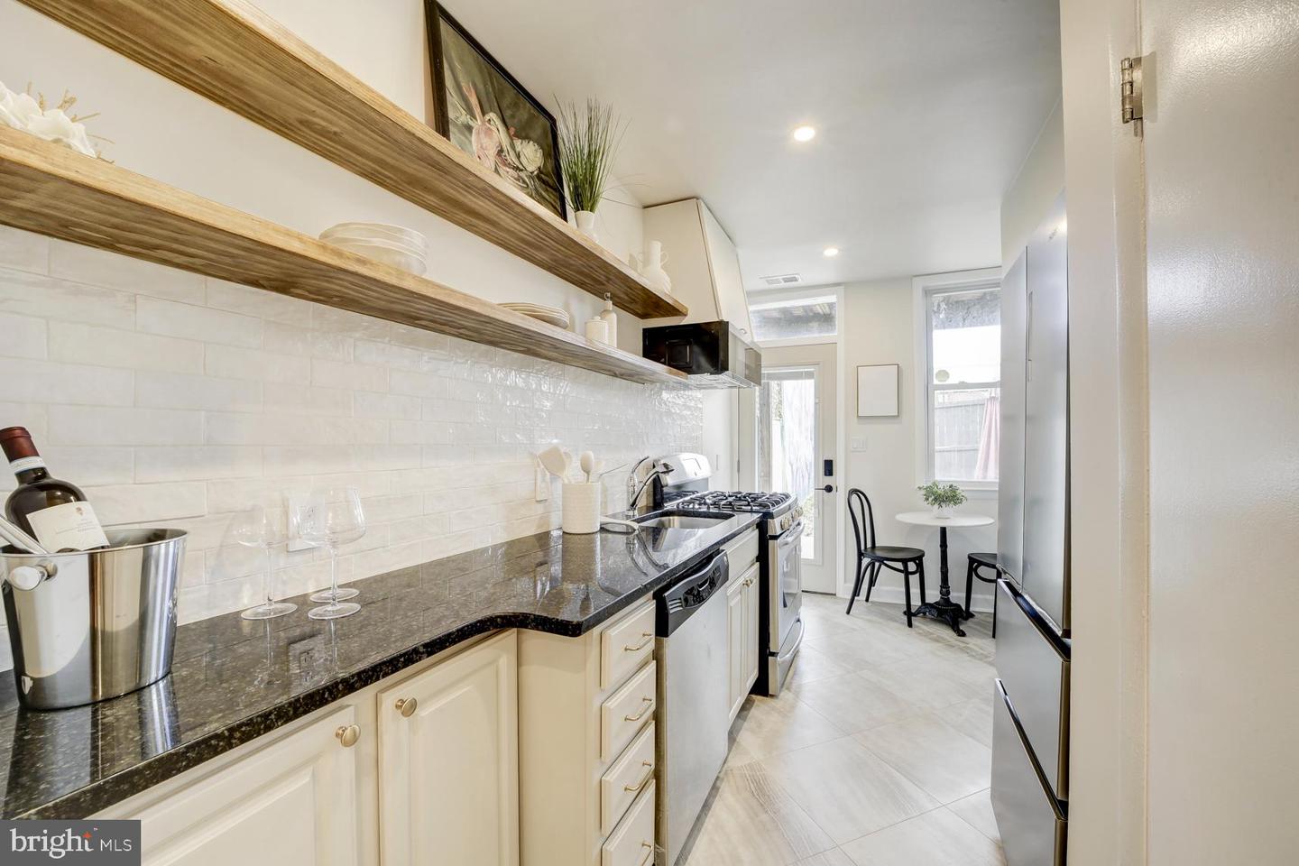 1823 4TH ST NW, WASHINGTON, District Of Columbia 20001, 3 Bedrooms Bedrooms, ,2 BathroomsBathrooms,Residential,For sale,1823 4TH ST NW,DCDC2216726 MLS # DCDC2216726