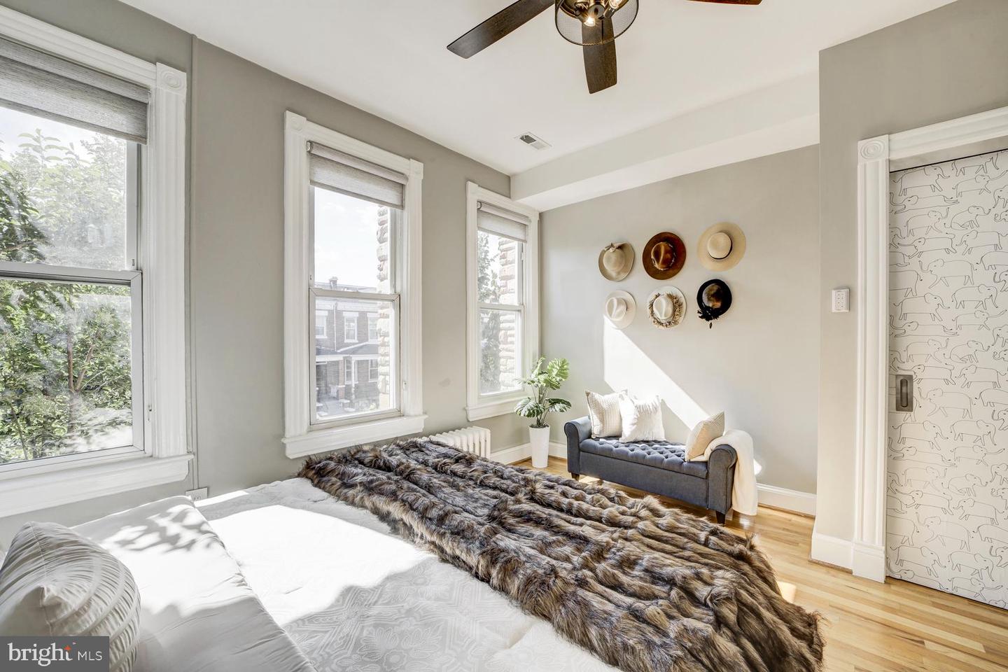1823 4TH ST NW, WASHINGTON, District Of Columbia 20001, 3 Bedrooms Bedrooms, ,2 BathroomsBathrooms,Residential,For sale,1823 4TH ST NW,DCDC2216726 MLS # DCDC2216726