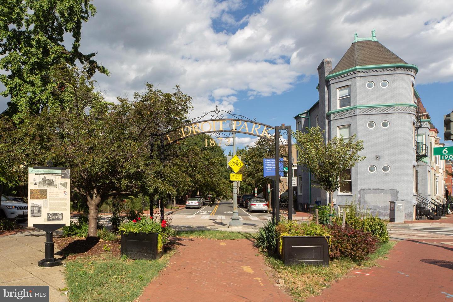 1823 4TH ST NW, WASHINGTON, District Of Columbia 20001, 3 Bedrooms Bedrooms, ,2 BathroomsBathrooms,Residential,For sale,1823 4TH ST NW,DCDC2216726 MLS # DCDC2216726