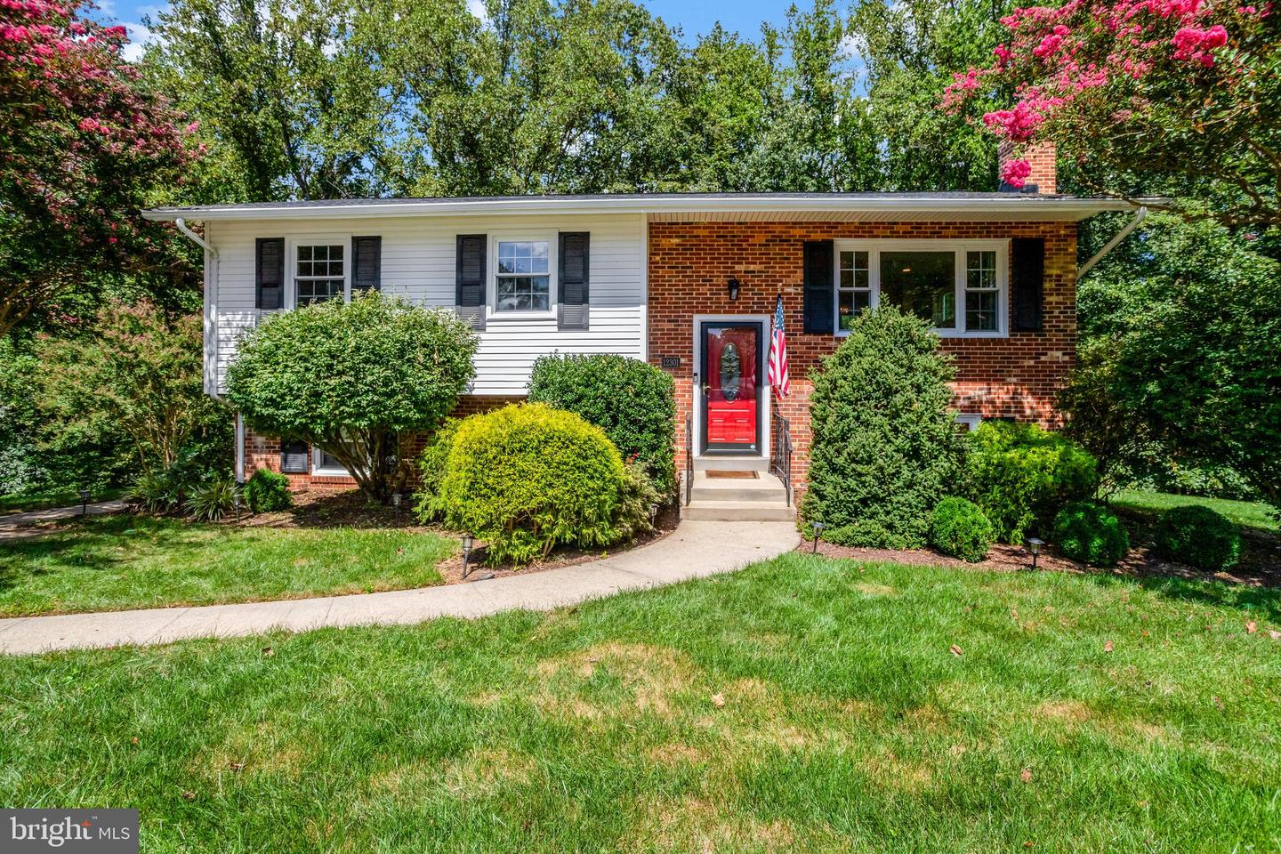 12301 HELM CT, WOODBRIDGE, Virginia 22192, 4 Bedrooms Bedrooms, ,3 BathroomsBathrooms,Residential,For sale,12301 HELM CT,VAPW2102630 MLS # VAPW2102630