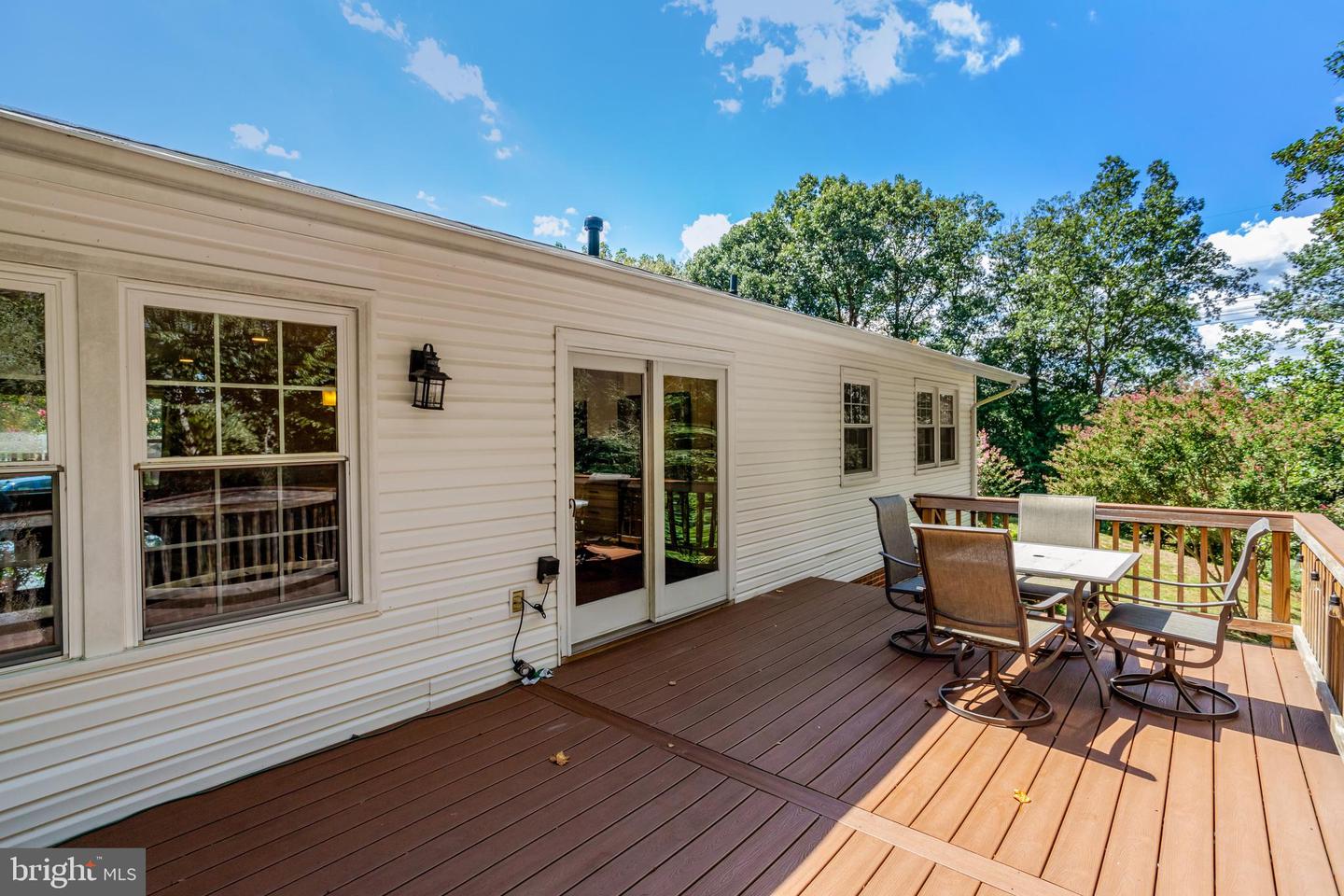 12301 HELM CT, WOODBRIDGE, Virginia 22192, 4 Bedrooms Bedrooms, ,3 BathroomsBathrooms,Residential,For sale,12301 HELM CT,VAPW2102630 MLS # VAPW2102630
