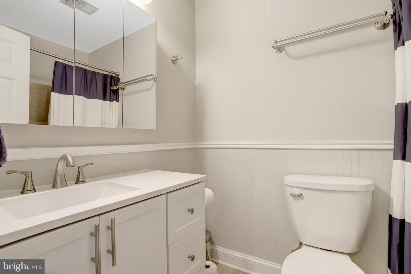 12301 HELM CT, WOODBRIDGE, Virginia 22192, 4 Bedrooms Bedrooms, ,3 BathroomsBathrooms,Residential,For sale,12301 HELM CT,VAPW2102630 MLS # VAPW2102630