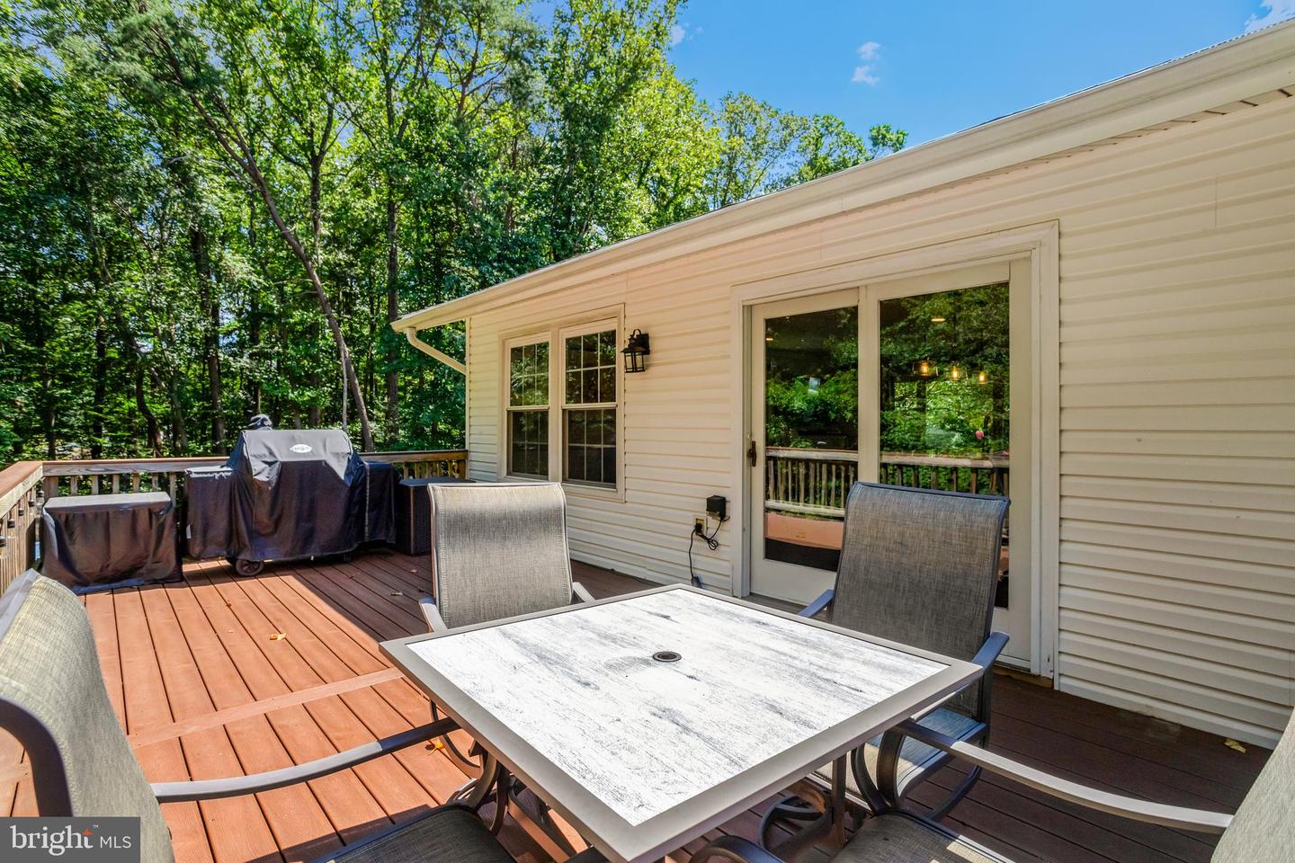 12301 HELM CT, WOODBRIDGE, Virginia 22192, 4 Bedrooms Bedrooms, ,3 BathroomsBathrooms,Residential,For sale,12301 HELM CT,VAPW2102630 MLS # VAPW2102630