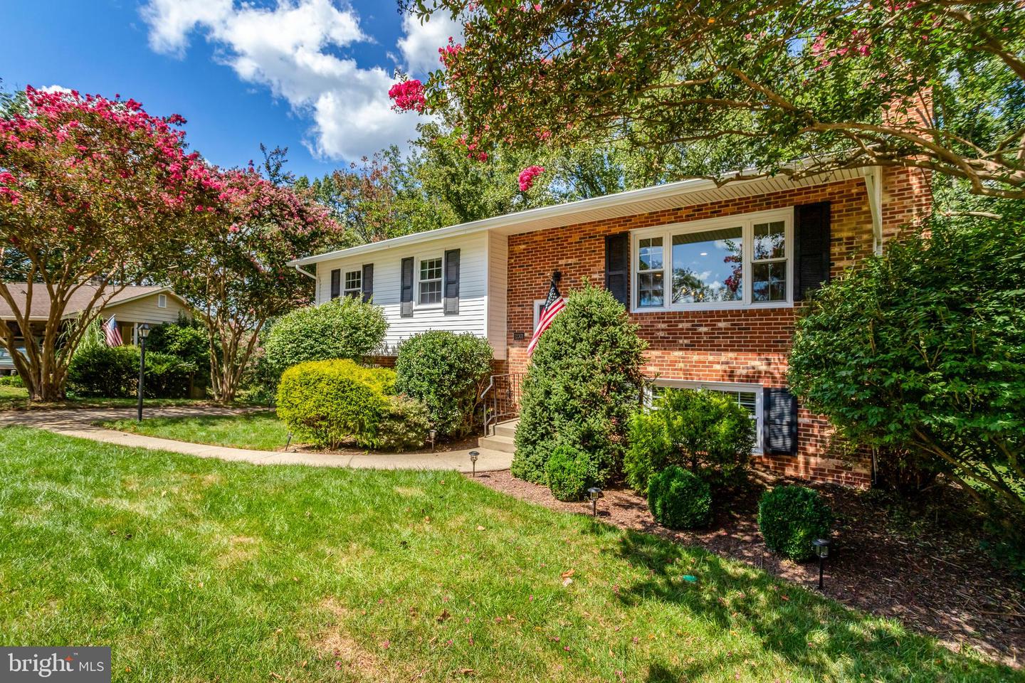 12301 HELM CT, WOODBRIDGE, Virginia 22192, 4 Bedrooms Bedrooms, ,3 BathroomsBathrooms,Residential,For sale,12301 HELM CT,VAPW2102630 MLS # VAPW2102630