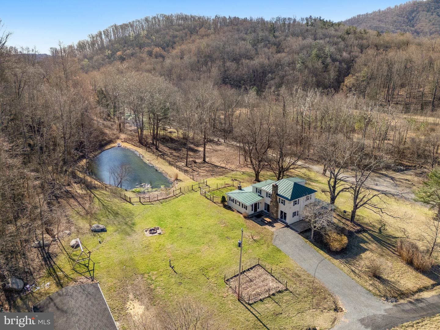 316 SWINDLER HOLLOW RD, SPERRYVILLE, Virginia 22740, 4 Bedrooms Bedrooms, ,2 BathroomsBathrooms,Residential,For sale,316 SWINDLER HOLLOW RD,VARP2002238 MLS # VARP2002238