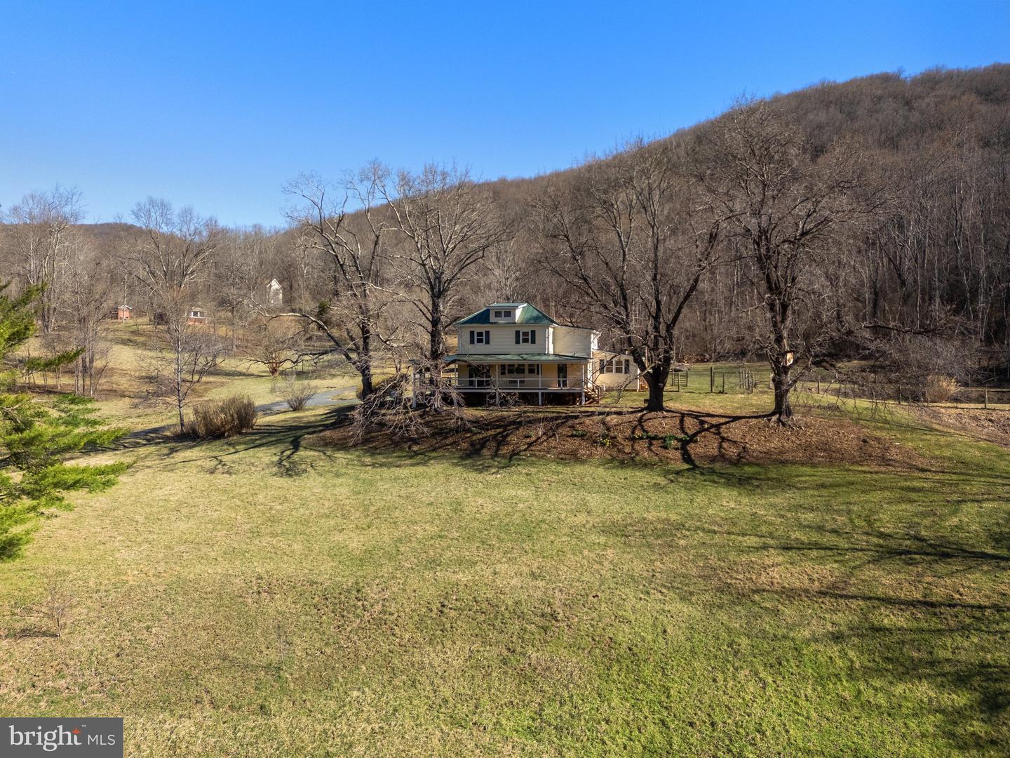 316 SWINDLER HOLLOW RD, SPERRYVILLE, Virginia 22740, 4 Bedrooms Bedrooms, ,2 BathroomsBathrooms,Residential,For sale,316 SWINDLER HOLLOW RD,VARP2002238 MLS # VARP2002238