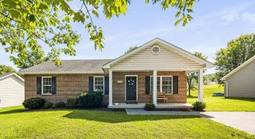 1106 ASHBY ST, FRONT ROYAL, Virginia 22630, 3 Bedrooms Bedrooms, ,2 BathroomsBathrooms,Residential,For sale,1106 ASHBY ST,VAWR2012106 MLS # VAWR2012106