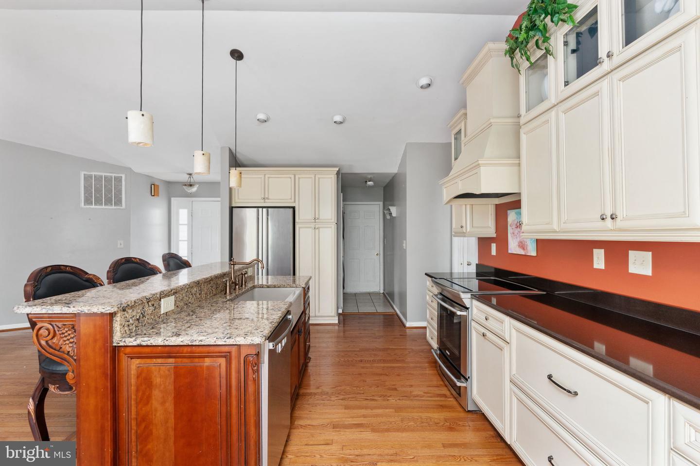 5 BRENTWOOD LN, FREDERICKSBURG, Virginia 22405, 3 Bedrooms Bedrooms, ,2 BathroomsBathrooms,Residential,For sale,5 BRENTWOOD LN,VAST2042150 MLS # VAST2042150