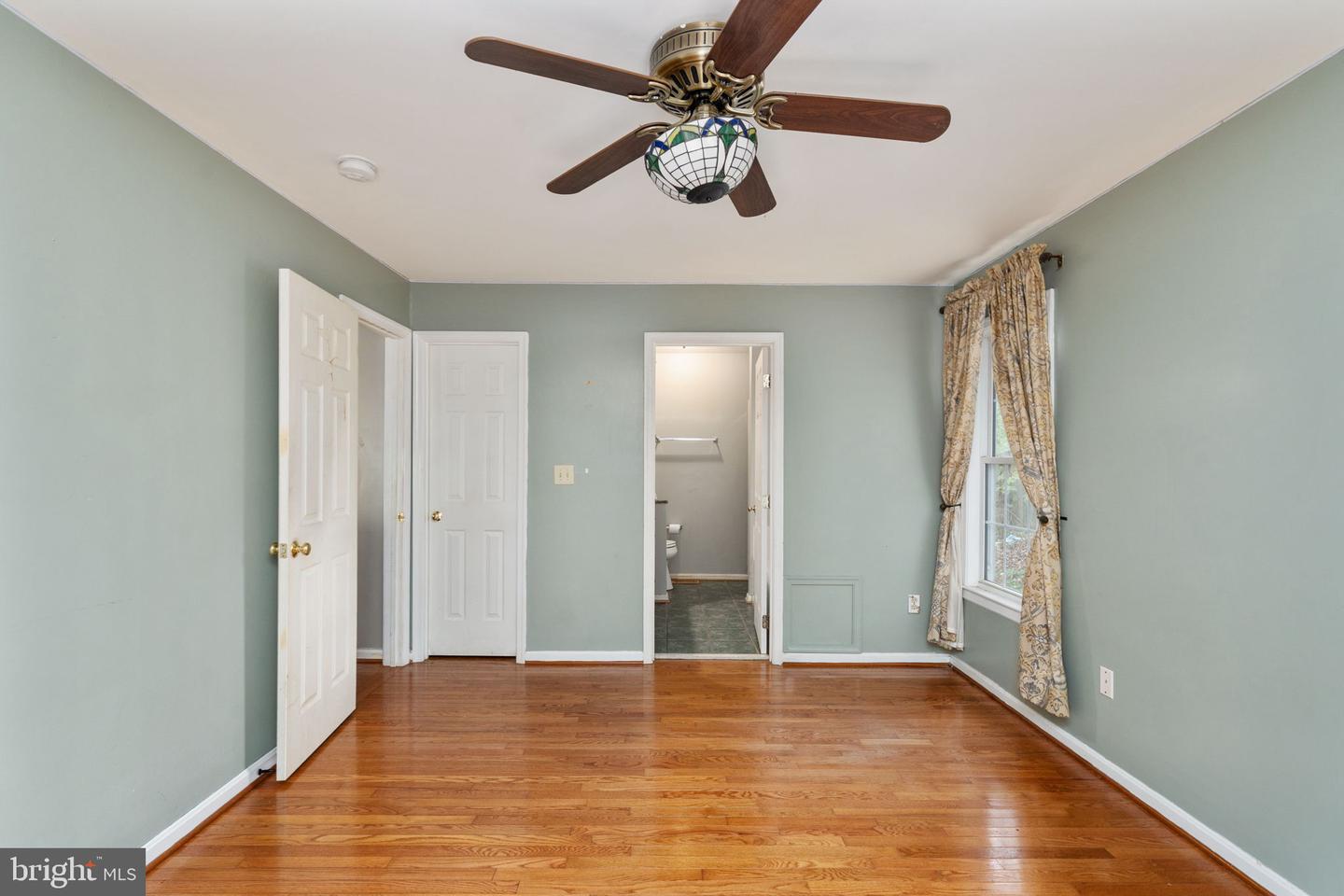 5 BRENTWOOD LN, FREDERICKSBURG, Virginia 22405, 3 Bedrooms Bedrooms, ,2 BathroomsBathrooms,Residential,For sale,5 BRENTWOOD LN,VAST2042150 MLS # VAST2042150