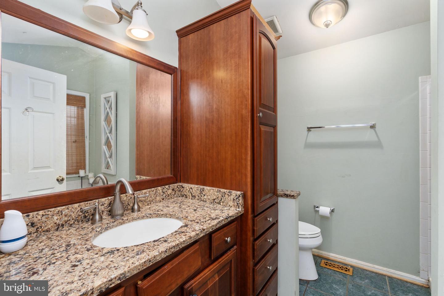 5 BRENTWOOD LN, FREDERICKSBURG, Virginia 22405, 3 Bedrooms Bedrooms, ,2 BathroomsBathrooms,Residential,For sale,5 BRENTWOOD LN,VAST2042150 MLS # VAST2042150