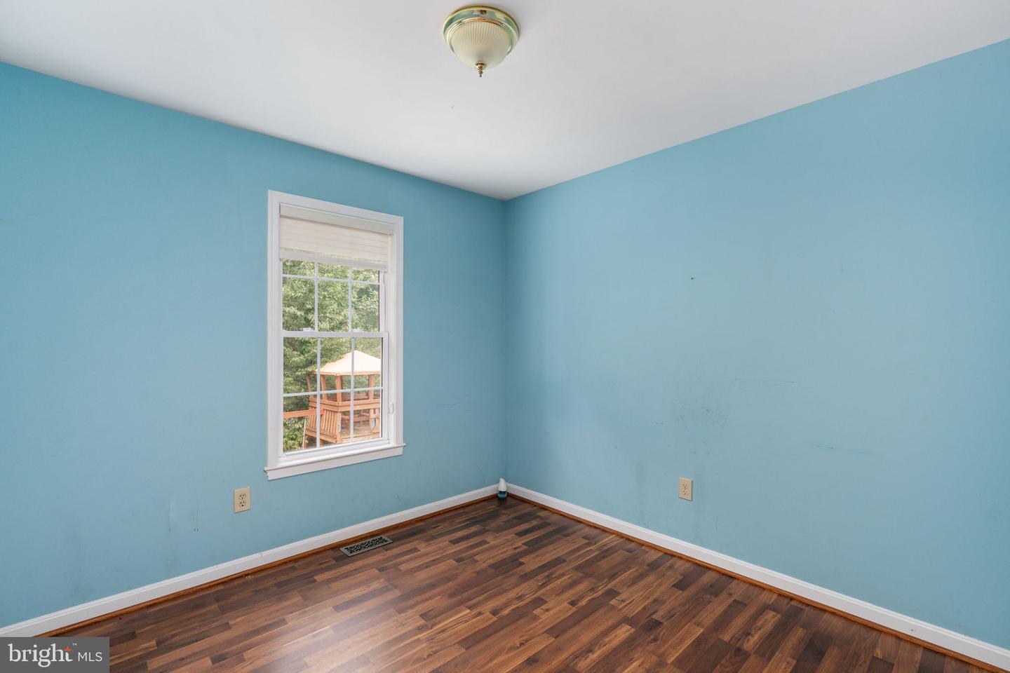 5 BRENTWOOD LN, FREDERICKSBURG, Virginia 22405, 3 Bedrooms Bedrooms, ,2 BathroomsBathrooms,Residential,For sale,5 BRENTWOOD LN,VAST2042150 MLS # VAST2042150