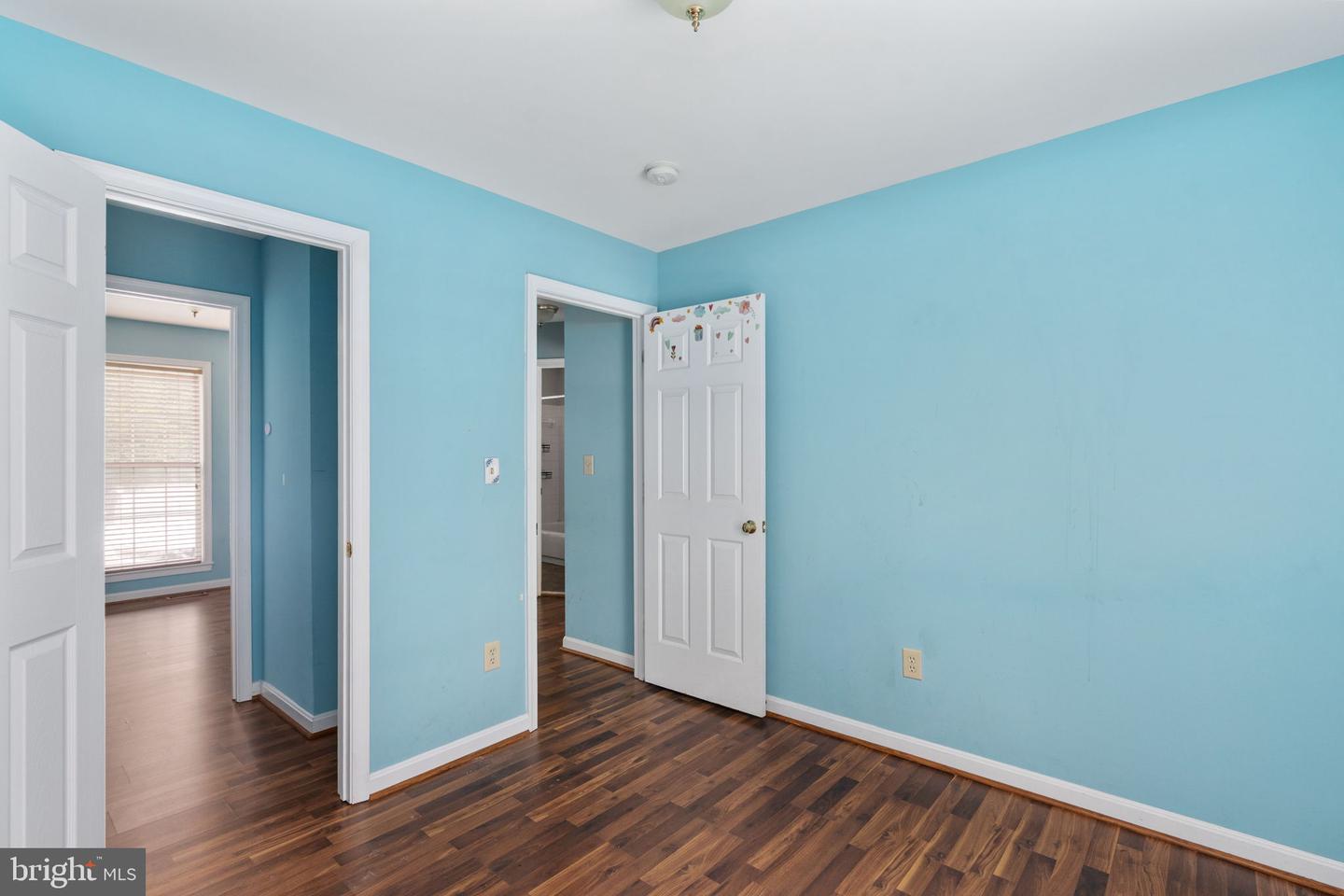 5 BRENTWOOD LN, FREDERICKSBURG, Virginia 22405, 3 Bedrooms Bedrooms, ,2 BathroomsBathrooms,Residential,For sale,5 BRENTWOOD LN,VAST2042150 MLS # VAST2042150